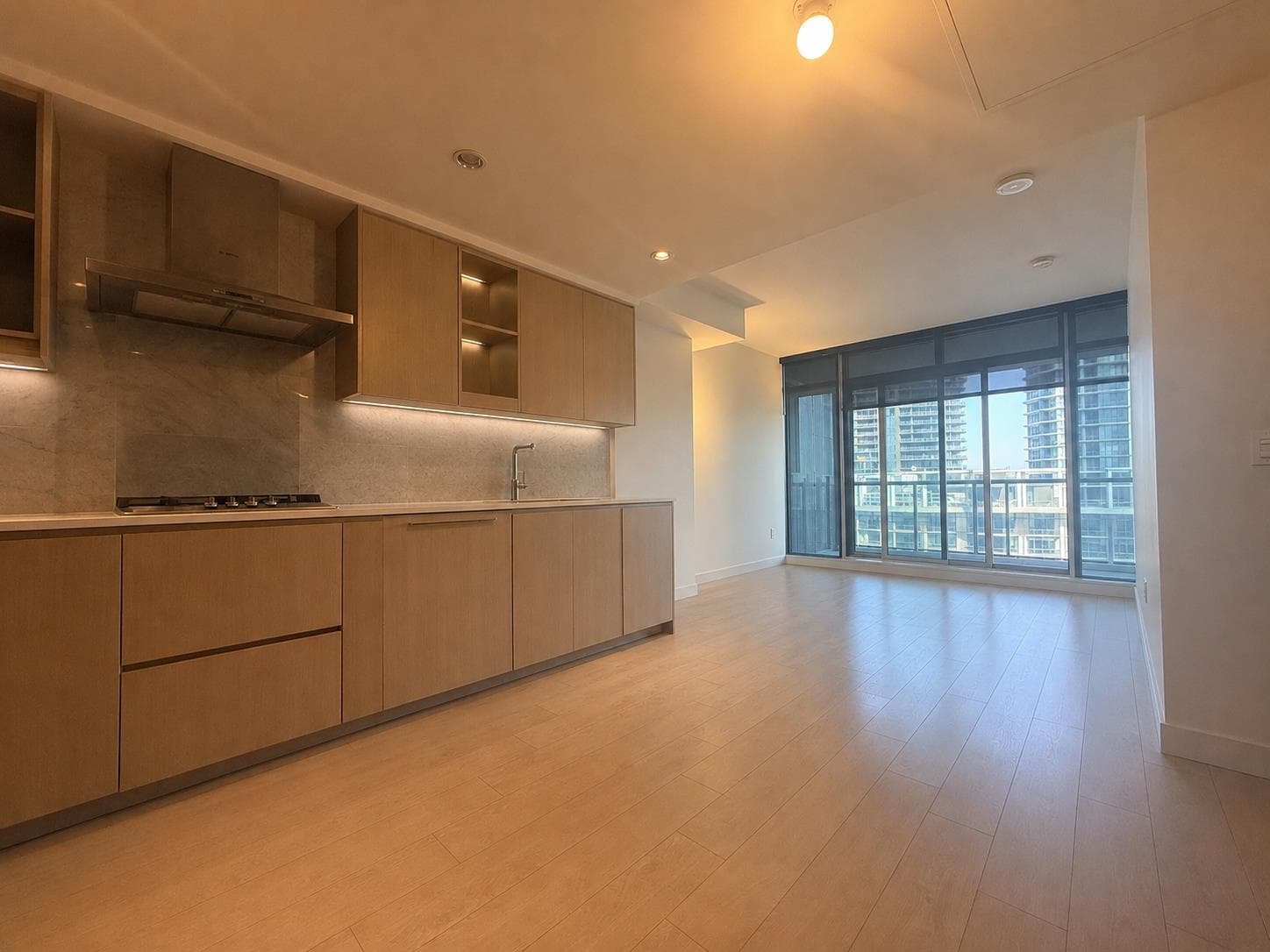1801 - 4730 Lougheed Highway, Burnaby, V5C 0M9 — photo 2