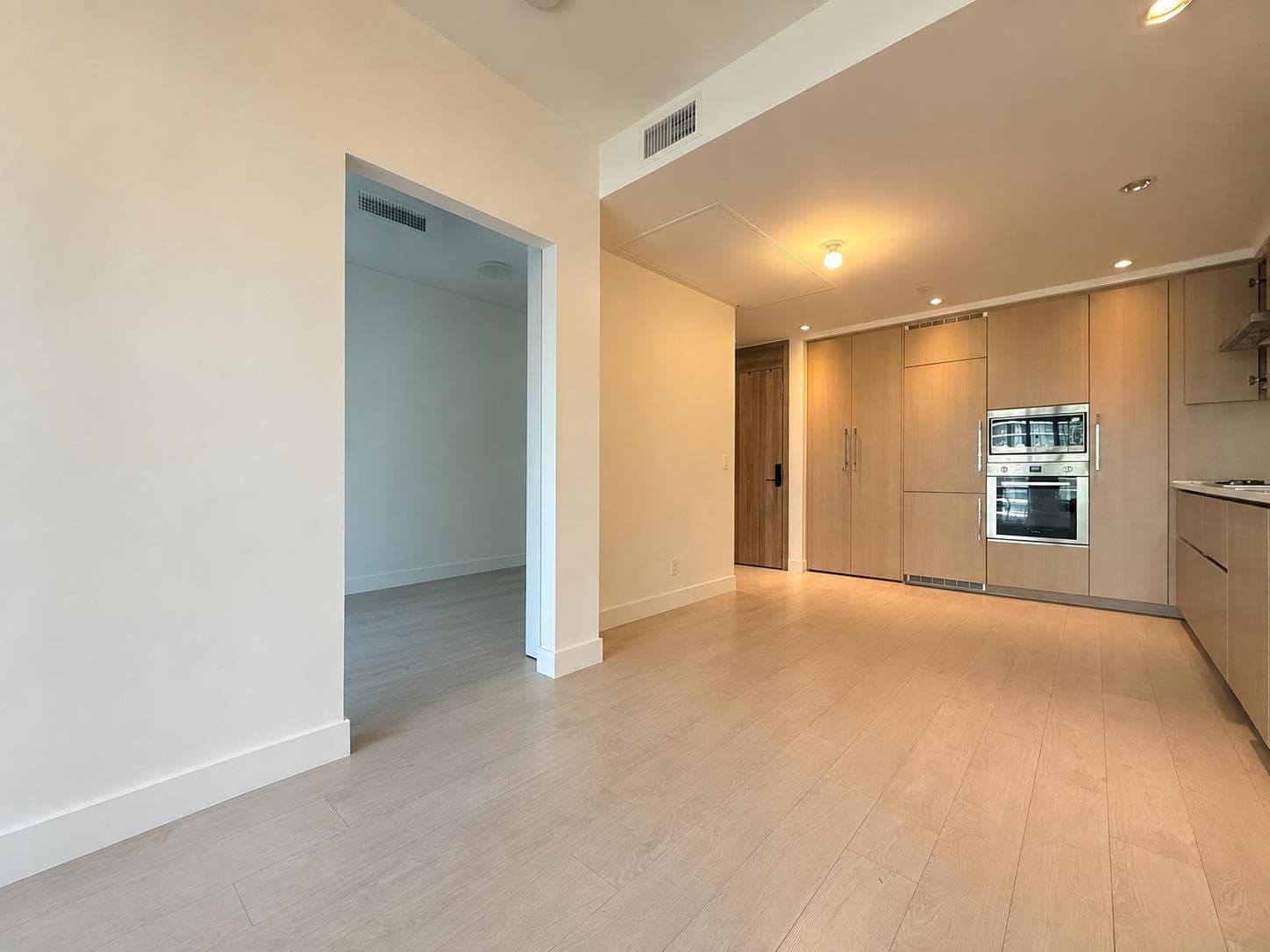 1801 - 4730 Lougheed Highway, Burnaby, V5C 0M9 — photo 4