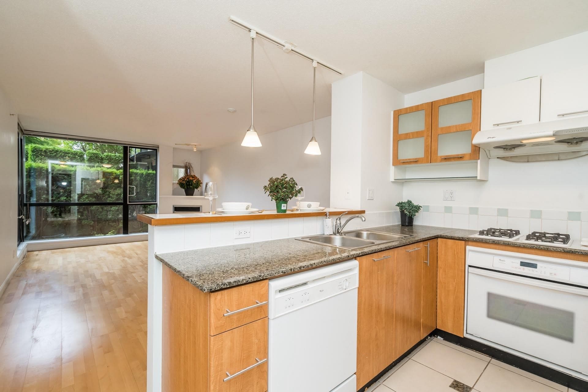 511 - 7831 Westminster Highway, Richmond, V6X 4J4 — photo 3