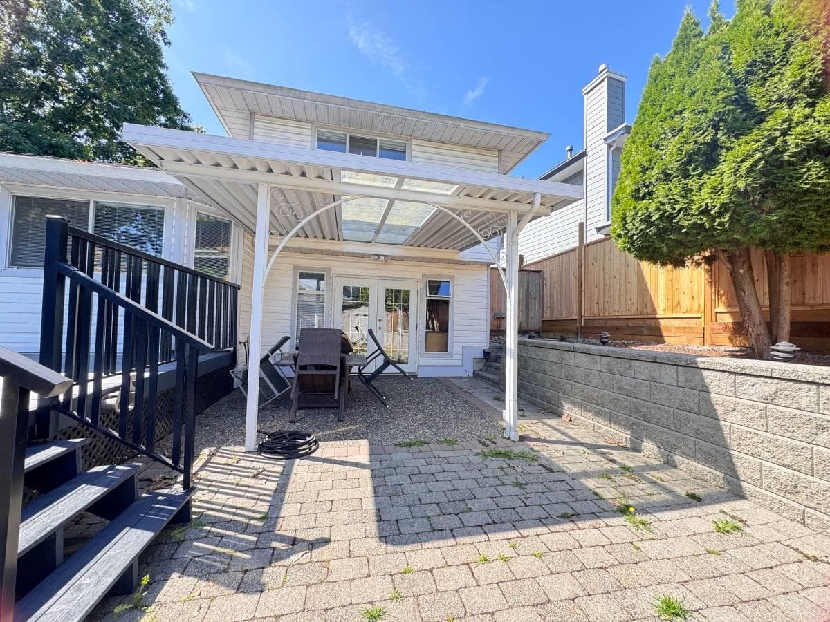2309 Kensington Crescent, Port Coquitlam, V3C 5N2 — photo 2