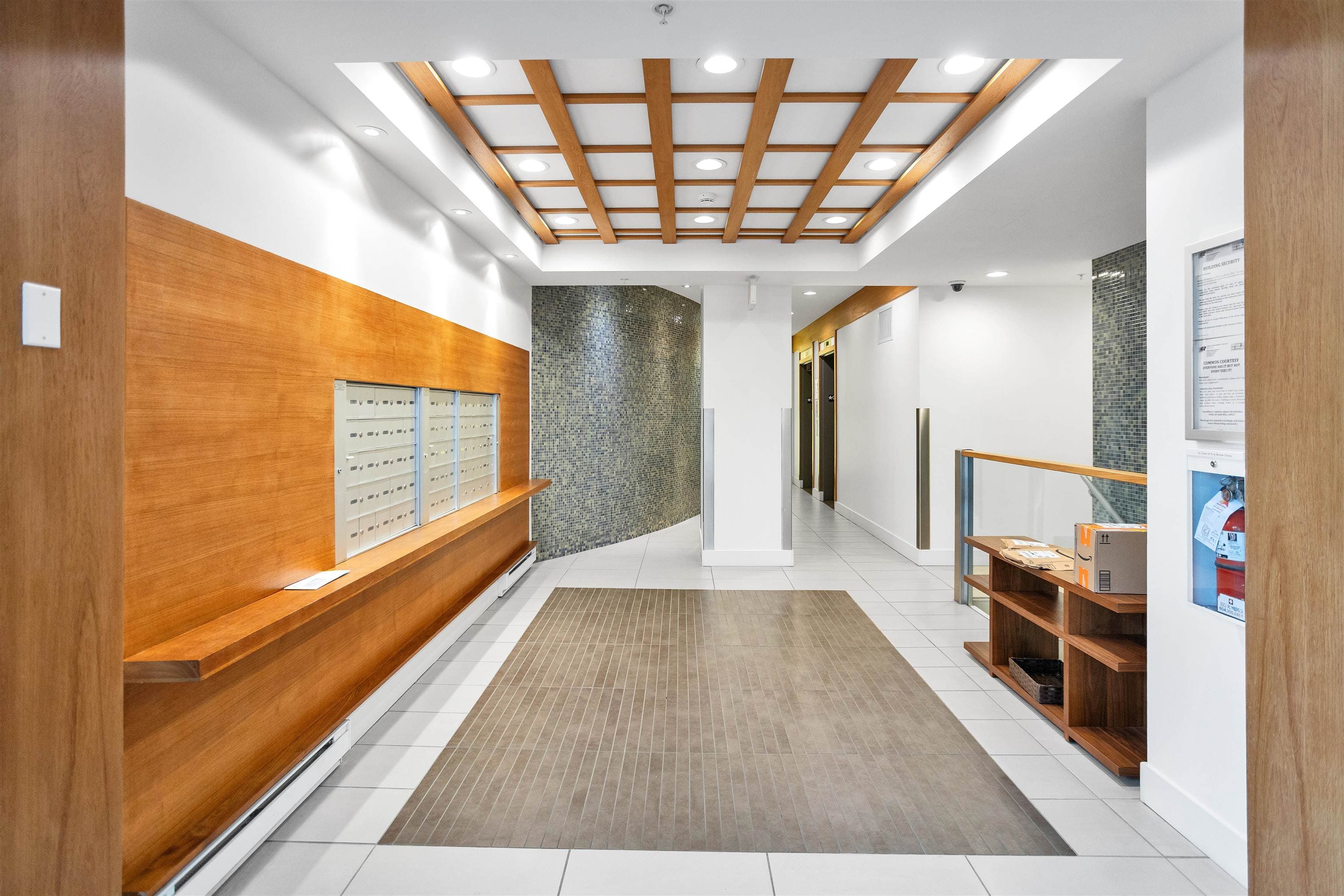 202 - 1530 W 8th Avenue, Vancouver, V6J 5M6 — photo 4