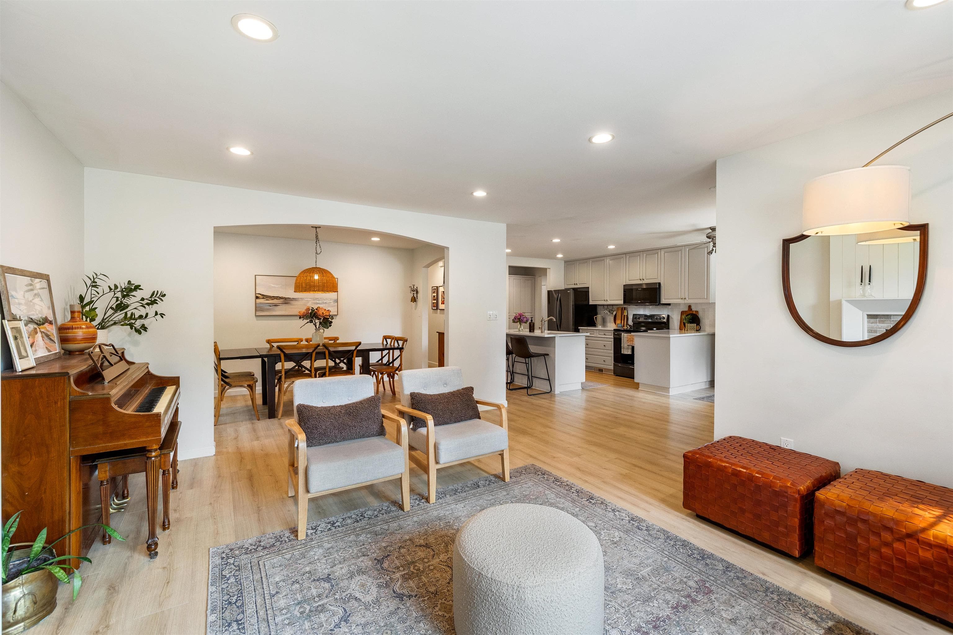 4777 200a Street, Langley, V3A 6R1 — photo 5