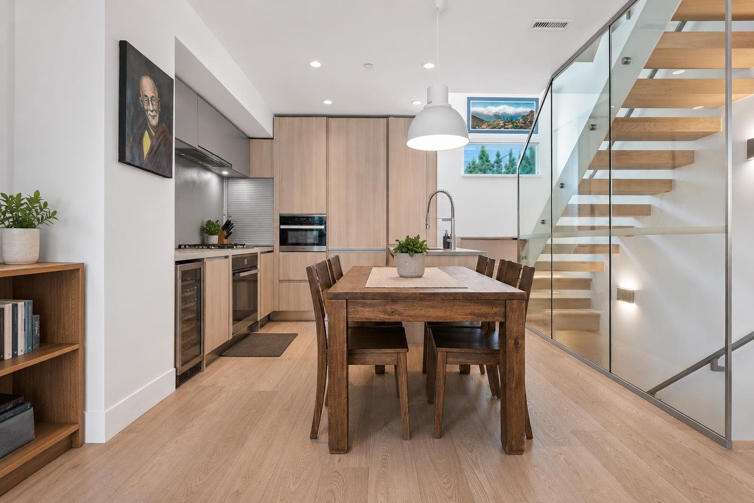 156 W Woodstock Avenue, Vancouver, V5Y 0N1 — photo 4