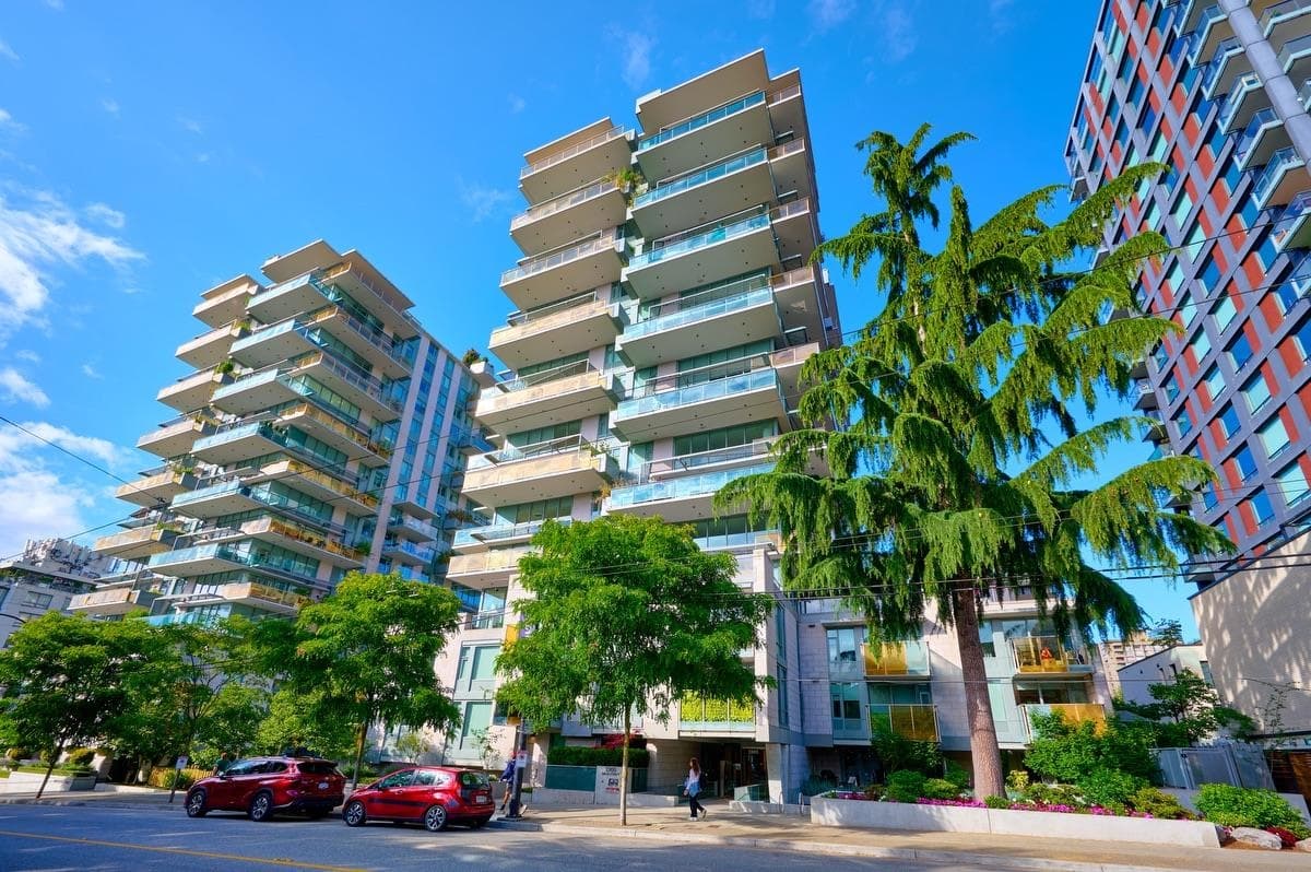 305 - 1365 Davie Street, Vancouver