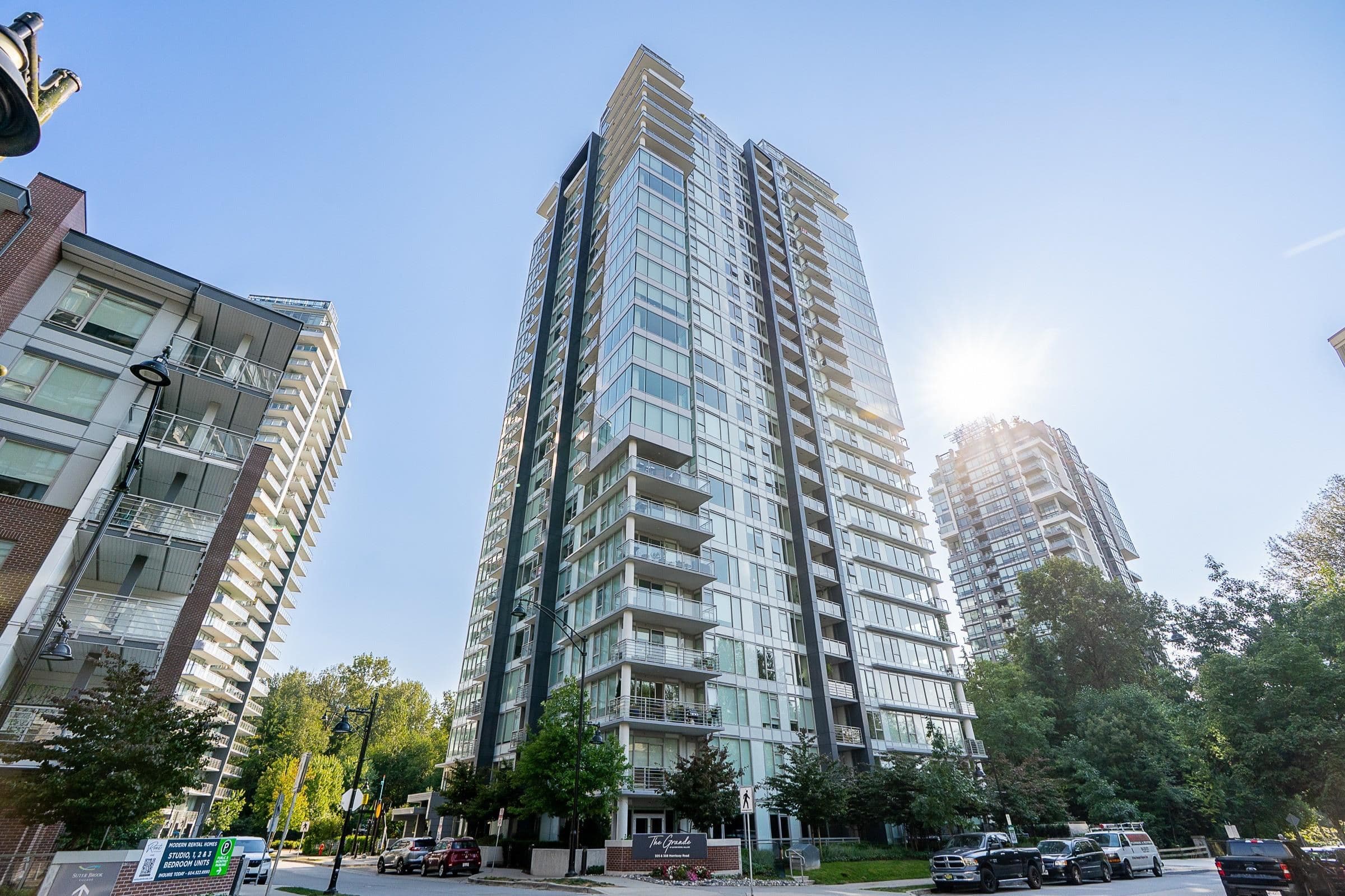 707 - 305 Morrissey Road, Port Moody, V3H 0M3 — photo 2