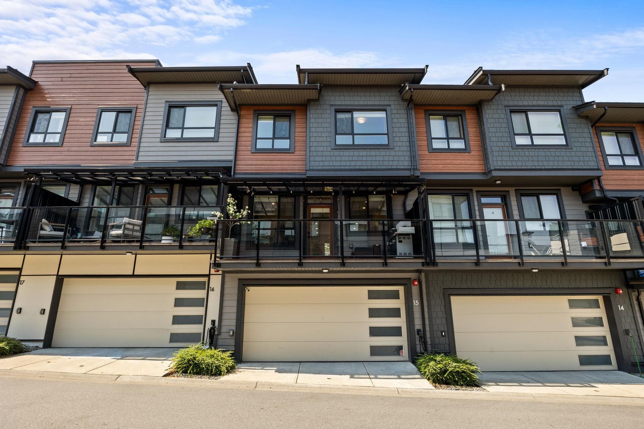 15 - 20150 81 Avenue, Langley