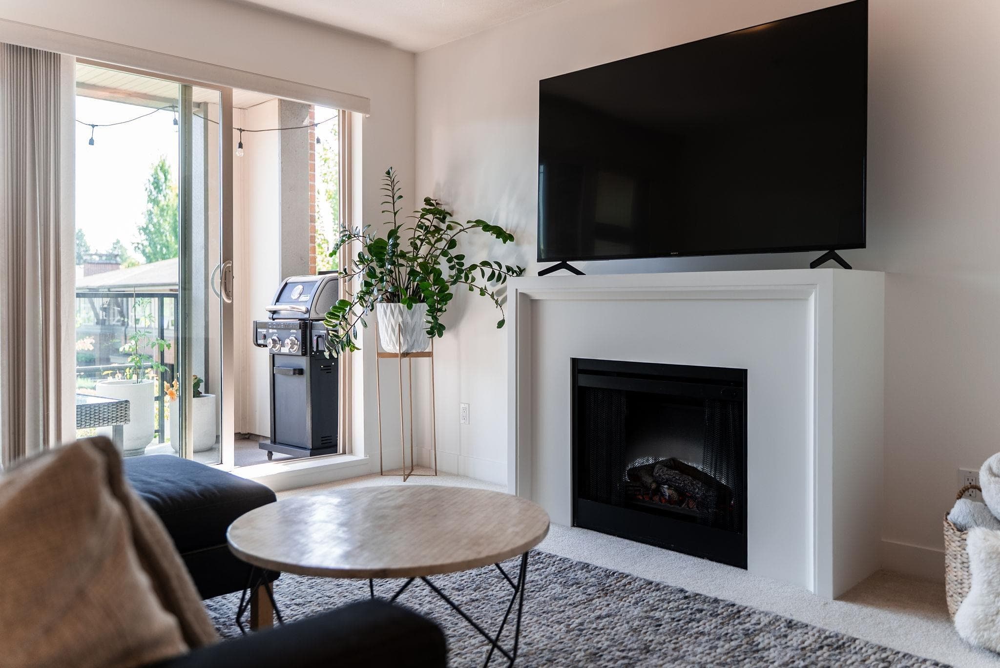 213 - 738 E 29th Avenue, Vancouver, V5V 0B6 — photo 1