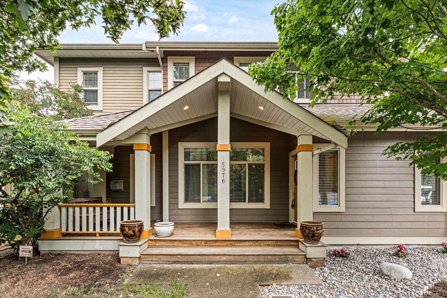 5976 Matsqui Street, Chilliwack, V2R 0G6 — photo 1