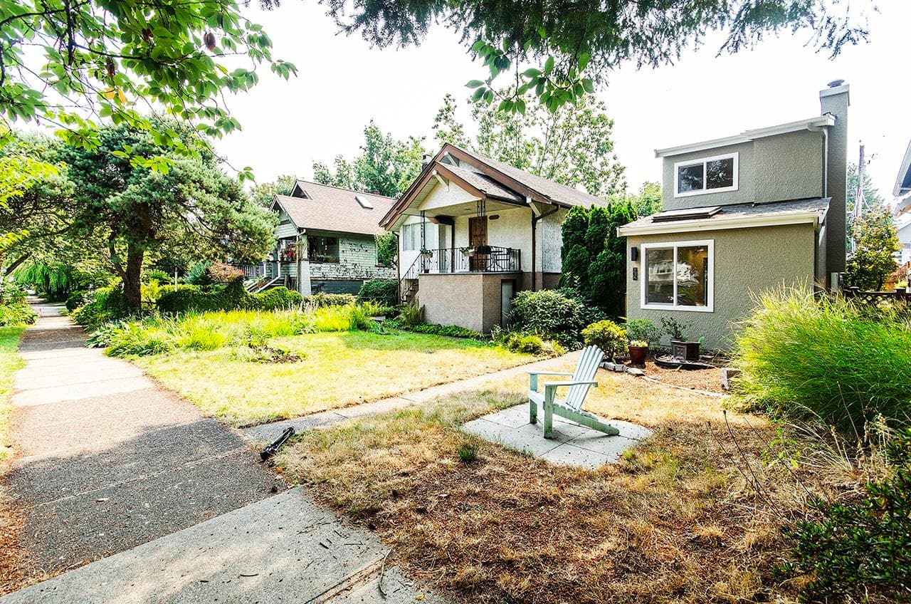 962 E 11th Avenue, Vancouver, V5T 2E9 — photo 2