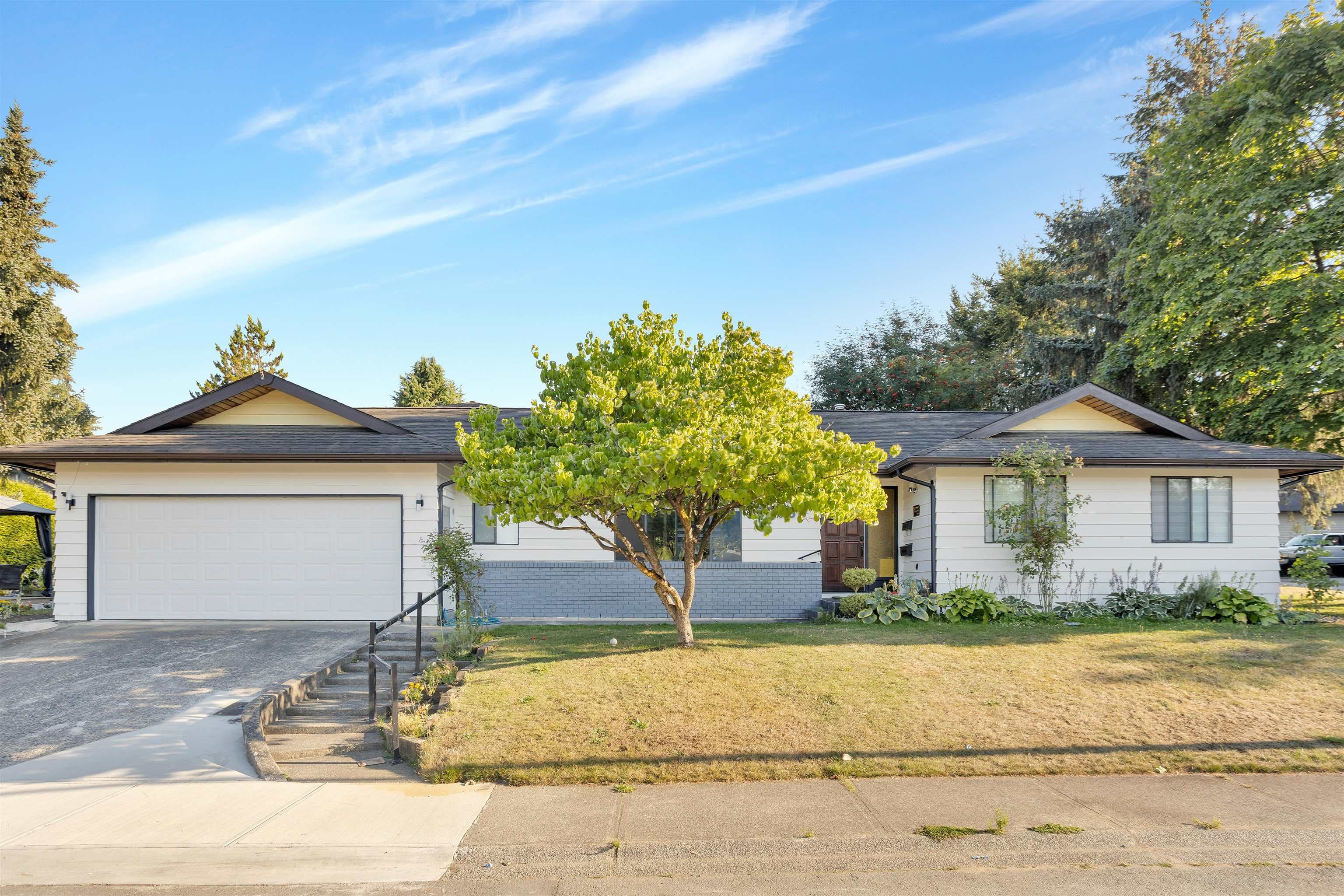 20050 50a Avenue, Langley, V3A 7H9 — photo 3