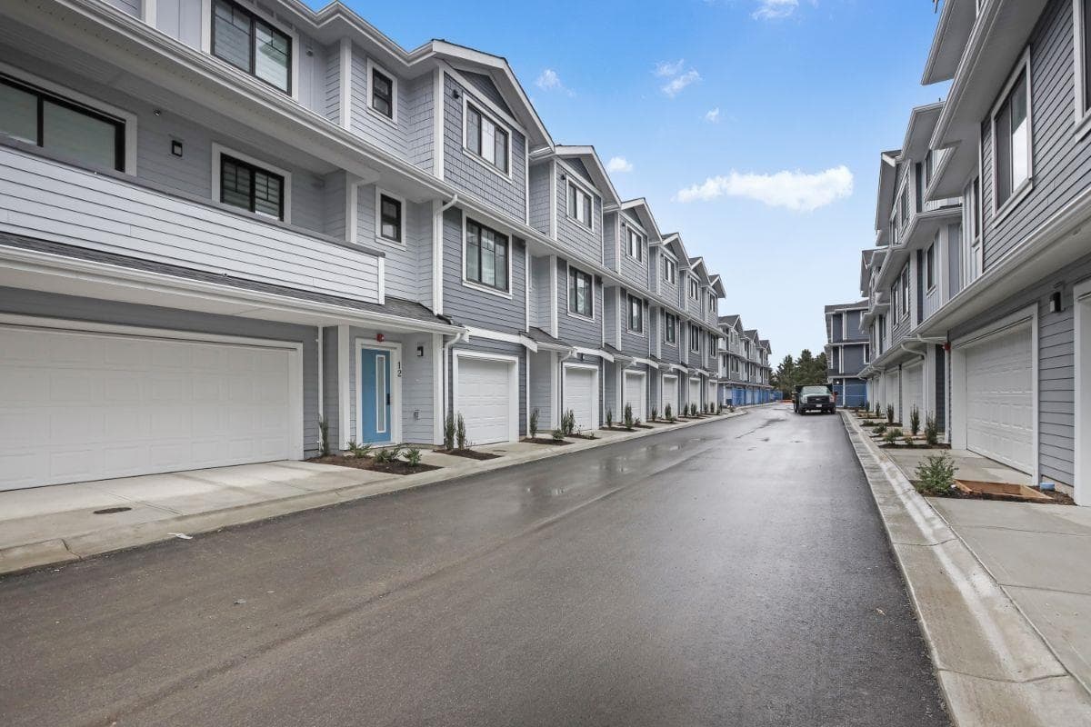 12 - 789 Ota Avenue, New Westminster, V3M 0M7 — photo 2