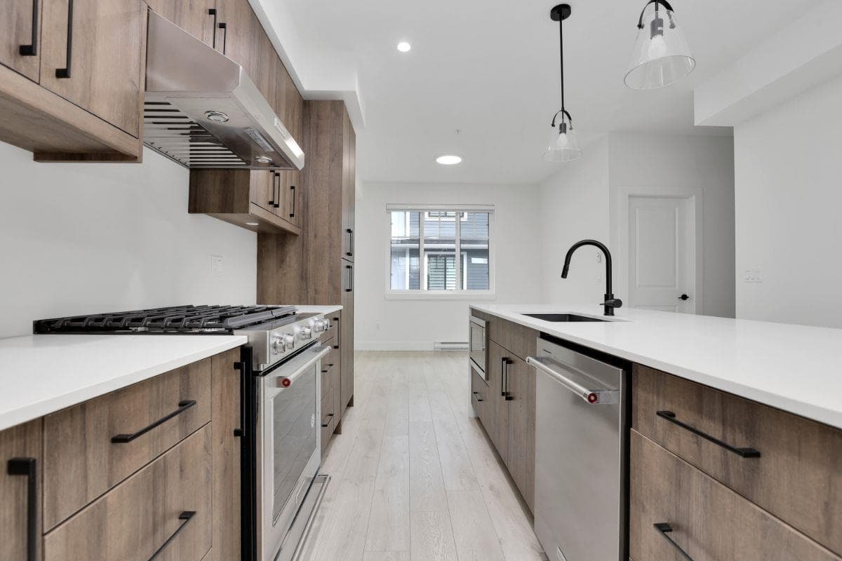 12 - 789 Ota Avenue, New Westminster, V3M 0M7 — photo 5