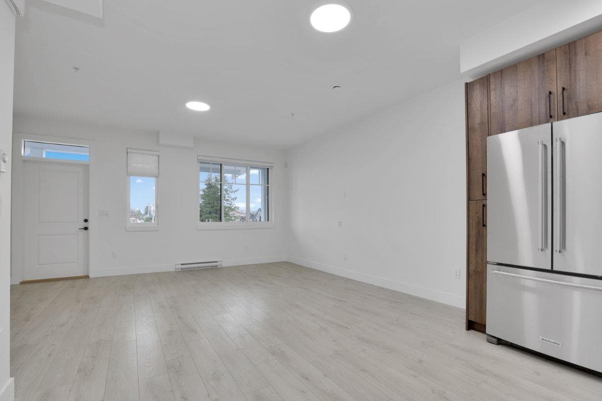 12 - 789 Ota Avenue, New Westminster, V3M 0M7 — photo 4
