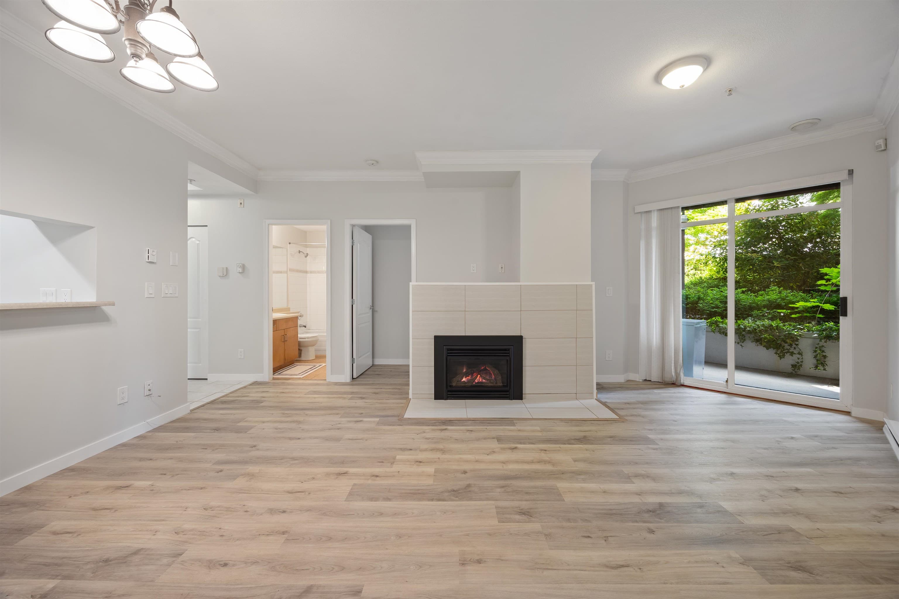 20259 Michaud Crescent, Langley, V3A 8L1 — photo 3
