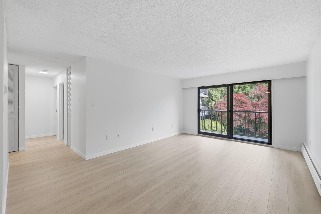 313 - 5450 Empire Drive, Burnaby, V5B 1N4 — photo 3