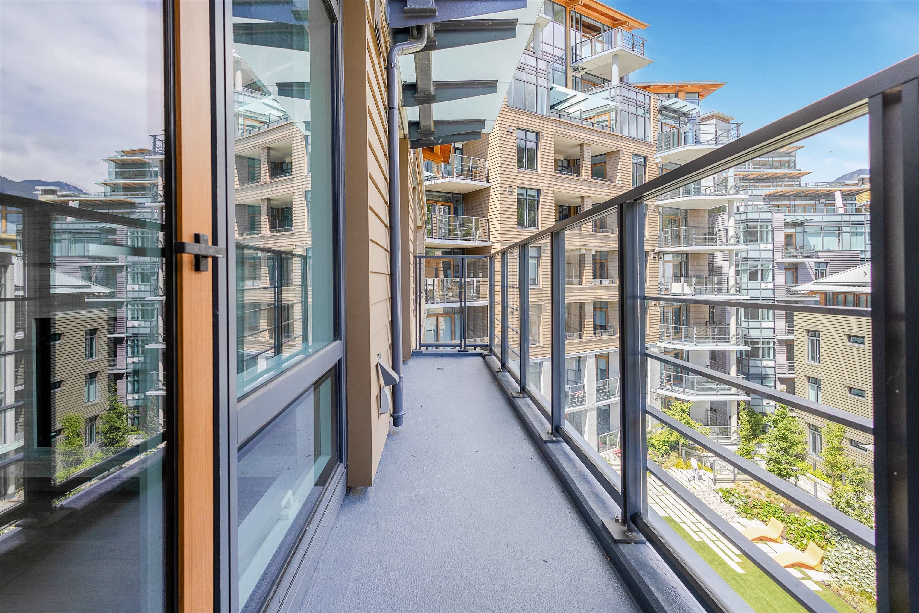 408 - 6687 Nelson Avenue, West Vancouver, V7W 2B2 — photo 2