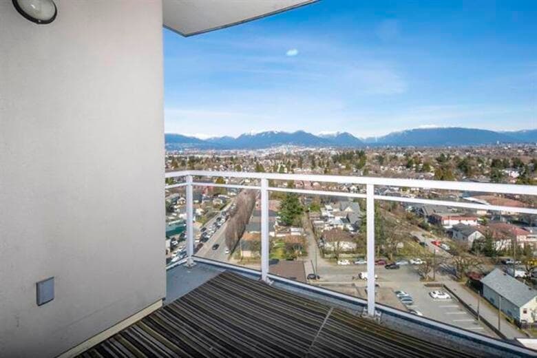 1405 - 4028 Knight Street, Vancouver, V6R 4A1 — photo 2