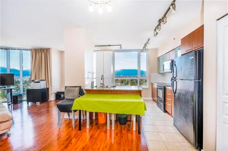 1405 - 4028 Knight Street, Vancouver, V6R 4A1 — photo 5