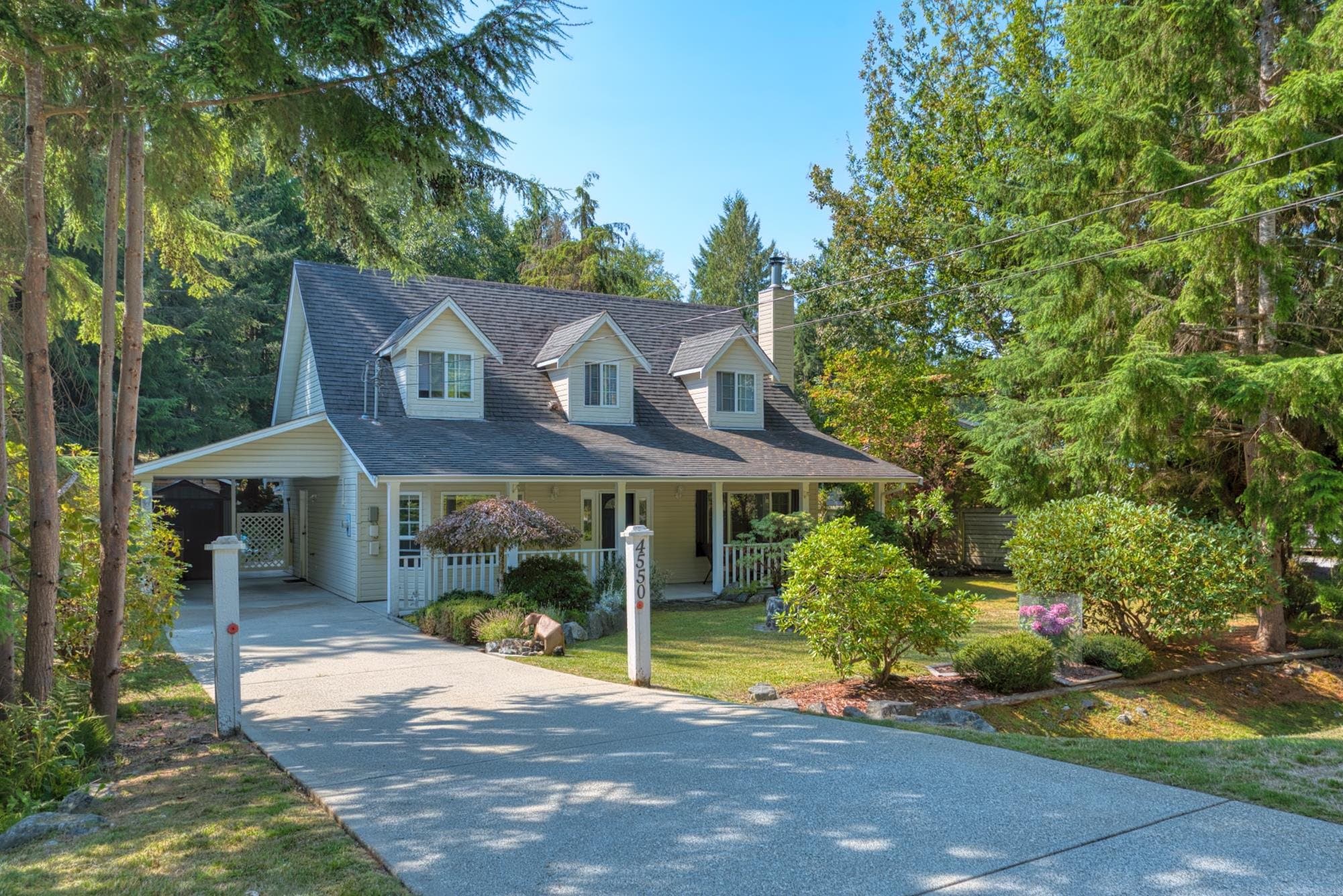 4550 Merrill Road, Madeira Park, V0N 2H1 — photo 1