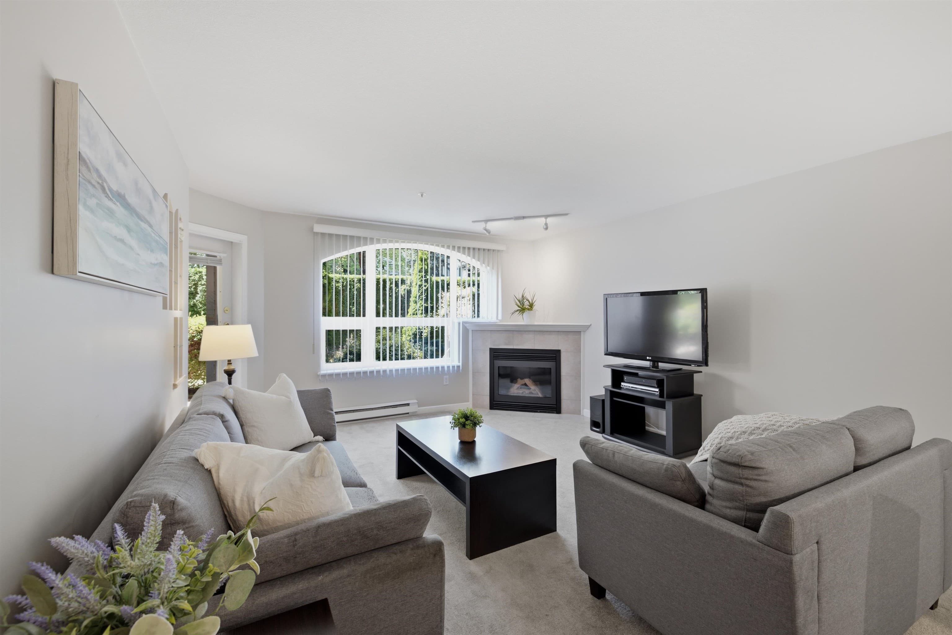 113 - 1588 Best Street, White Rock, V4B 4G1 — photo 5