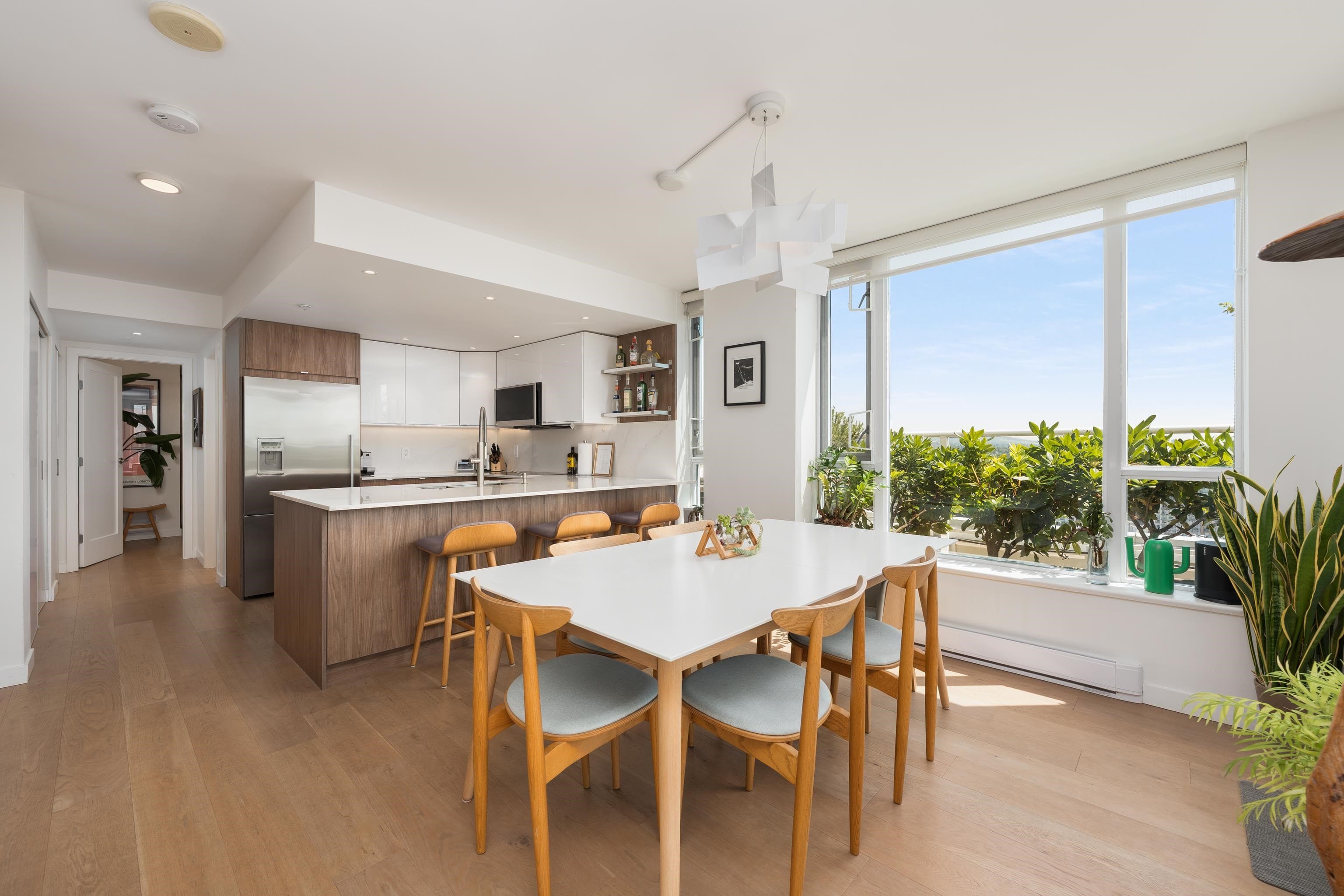 2405 - 550 Taylor Street, Vancouver, V6B 1R1 — photo 3