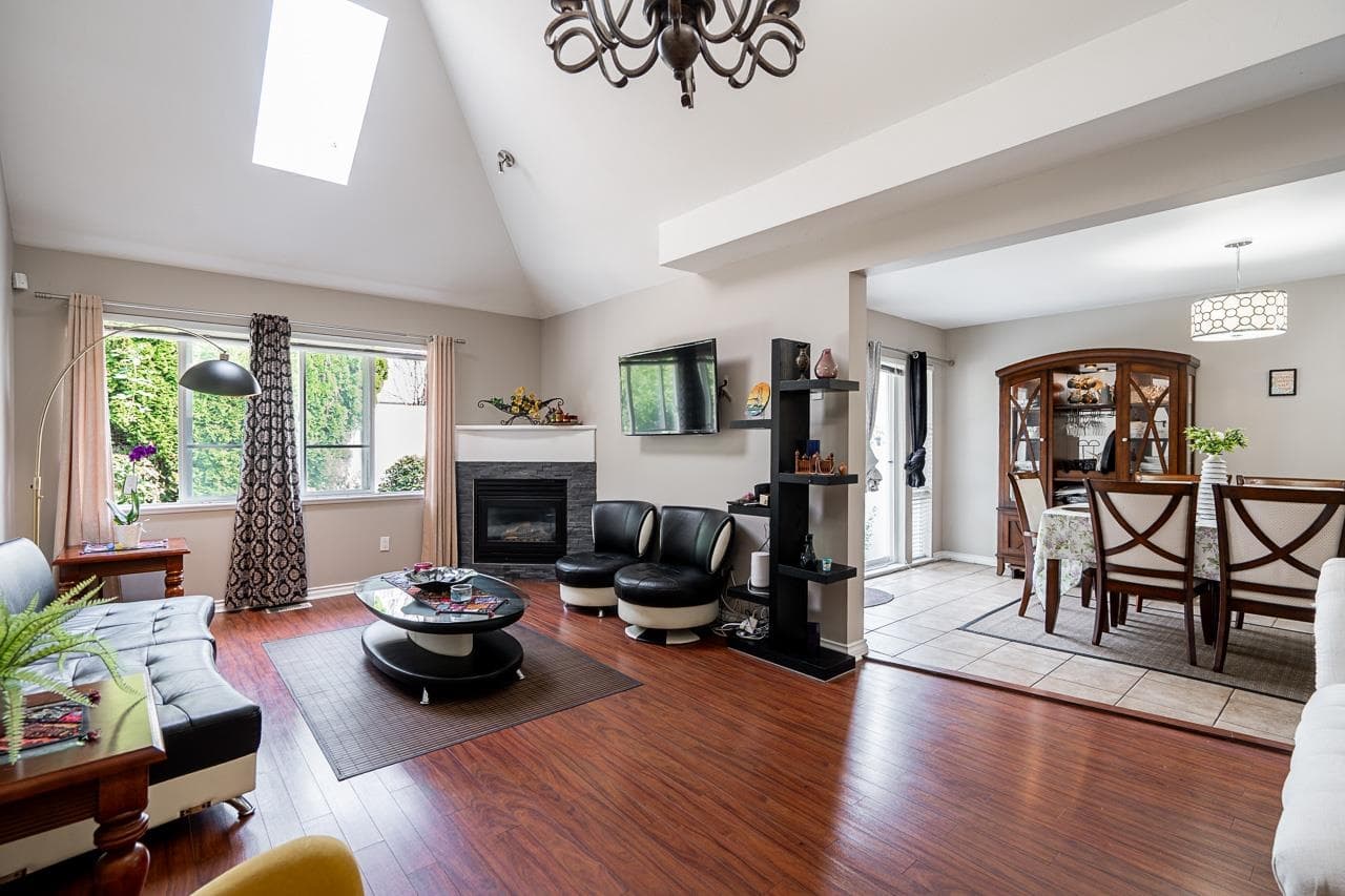 48 - 13918 58 Avenue, Surrey, V3X 3N8 — photo 3