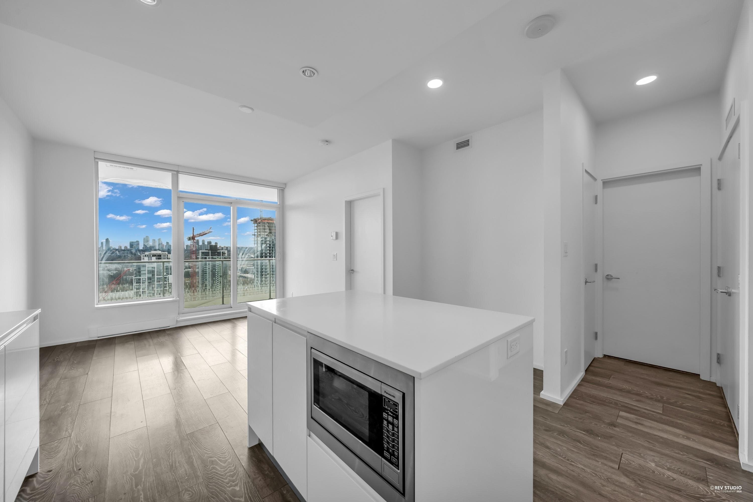 1704 - 4650 Brentwood Boulevard, Burnaby, V5C 0M3 — photo 3