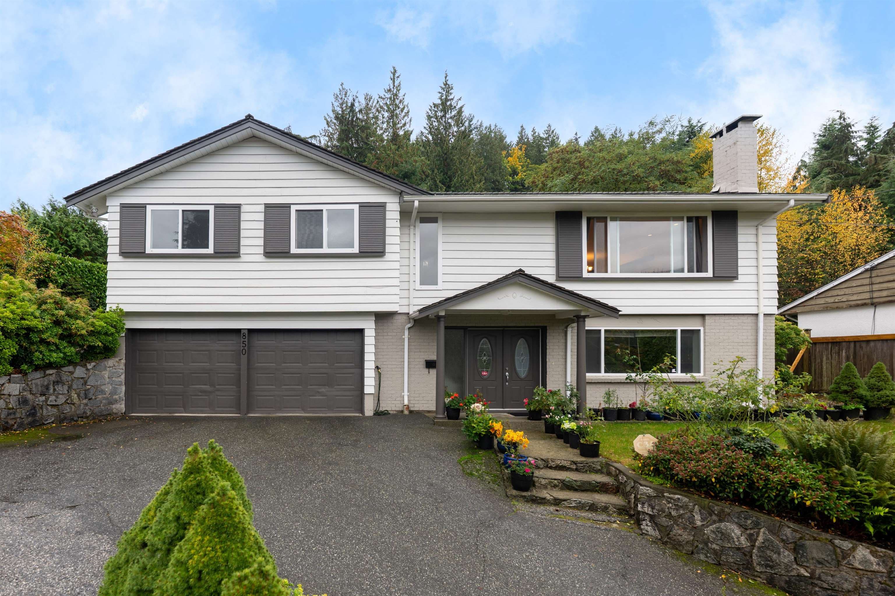 850 Jefferson Avenue, West Vancouver, V7T 2A4 — photo 2