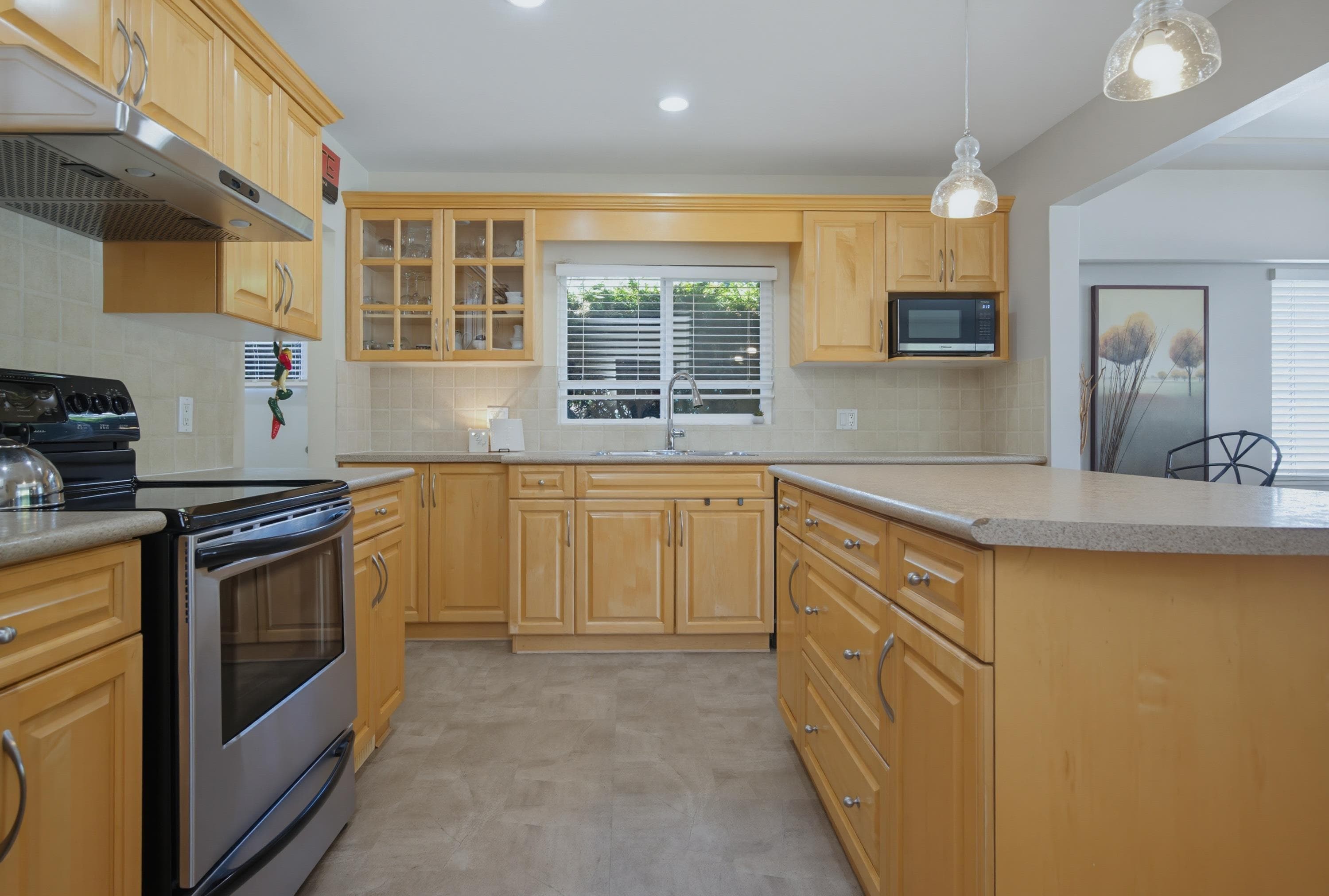 942 Porter Street, Coquitlam