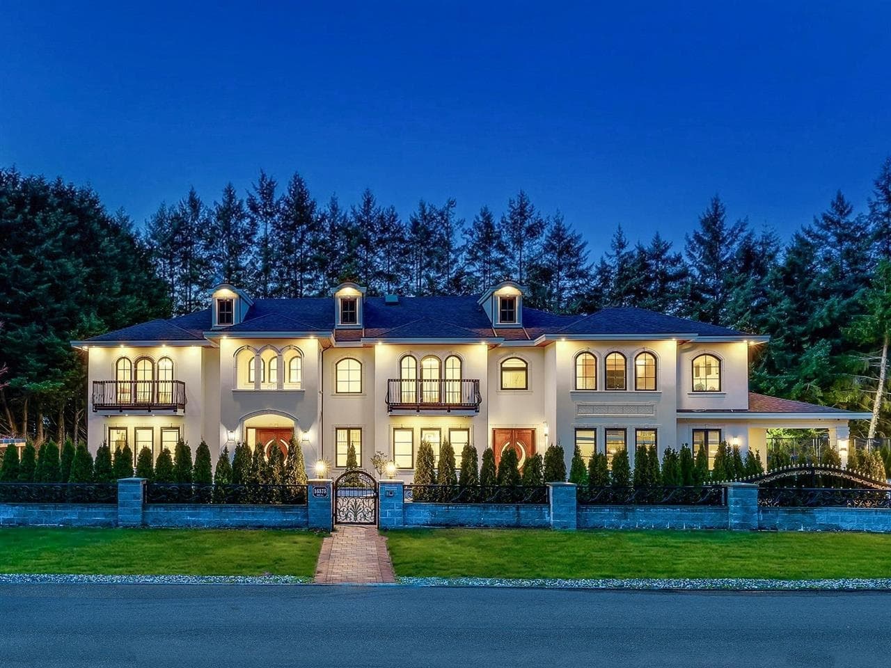 16375 30b Avenue, Surrey, V3S 0E3 — photo 1