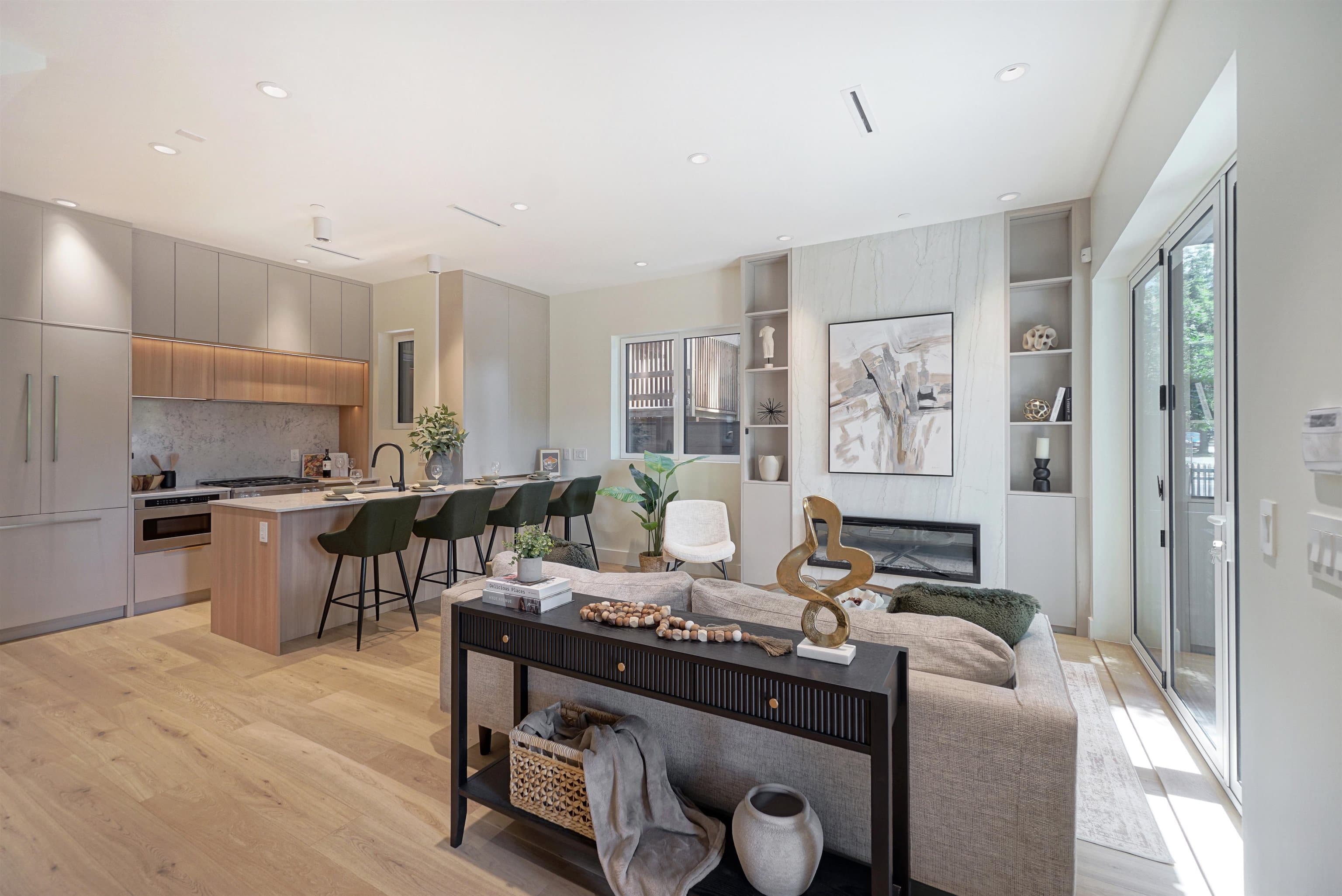 1 - 3315 W 10th Street, Vancouver, V6R 2E5 — photo 4