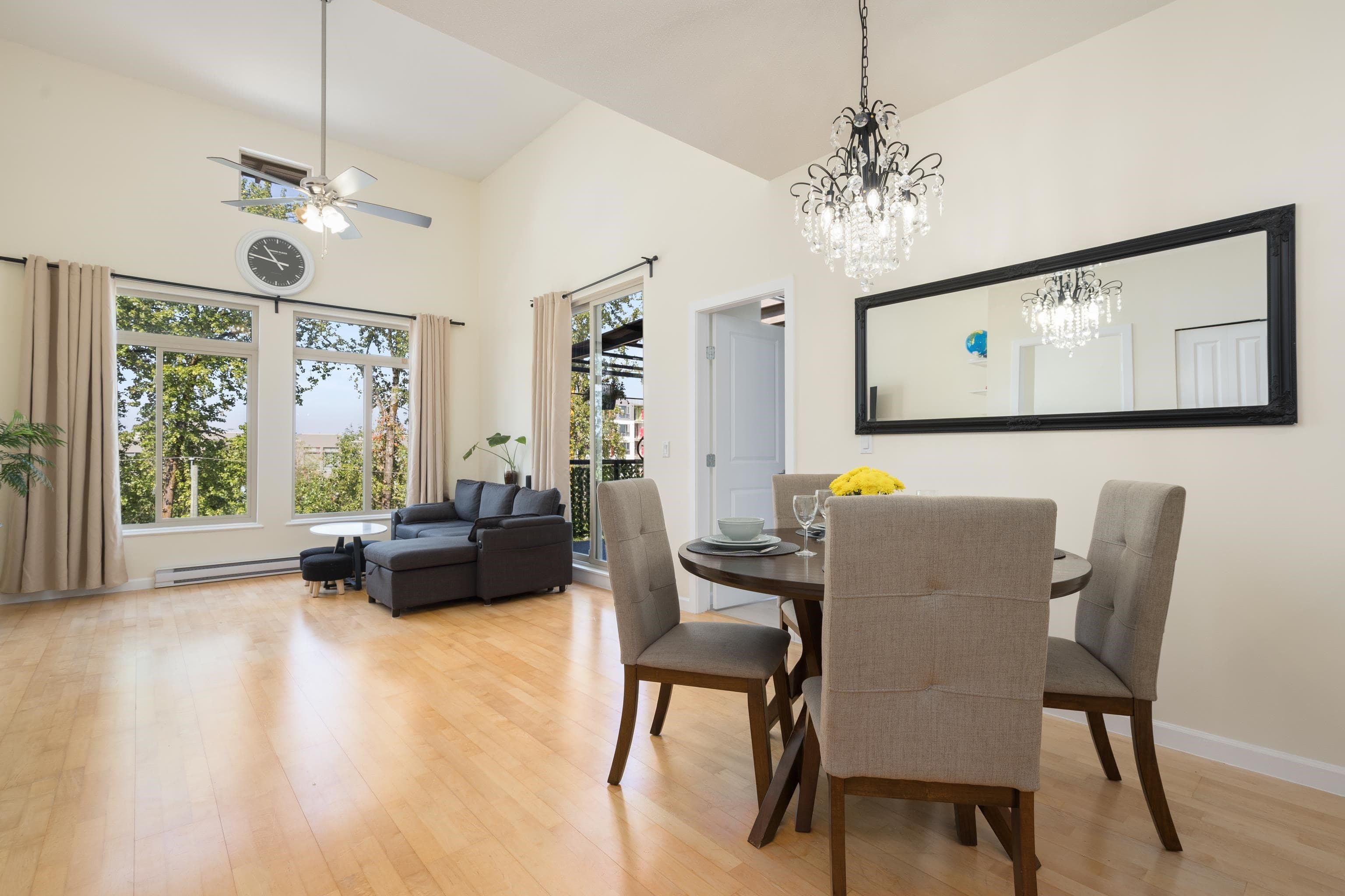 418 - 10180 153 Street, Surrey