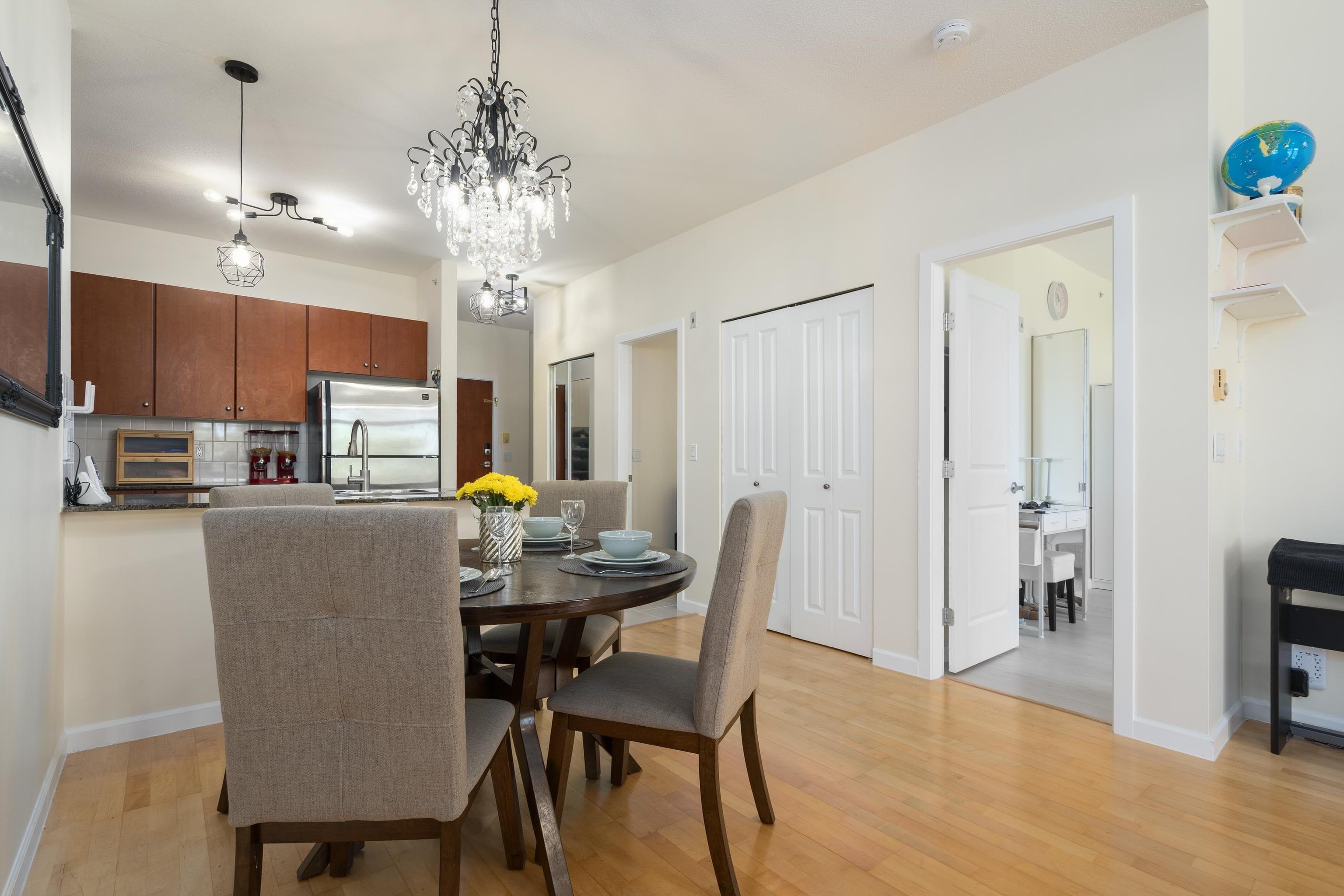 418 - 10180 153 Street, Surrey, V3R 0B5 — photo 5