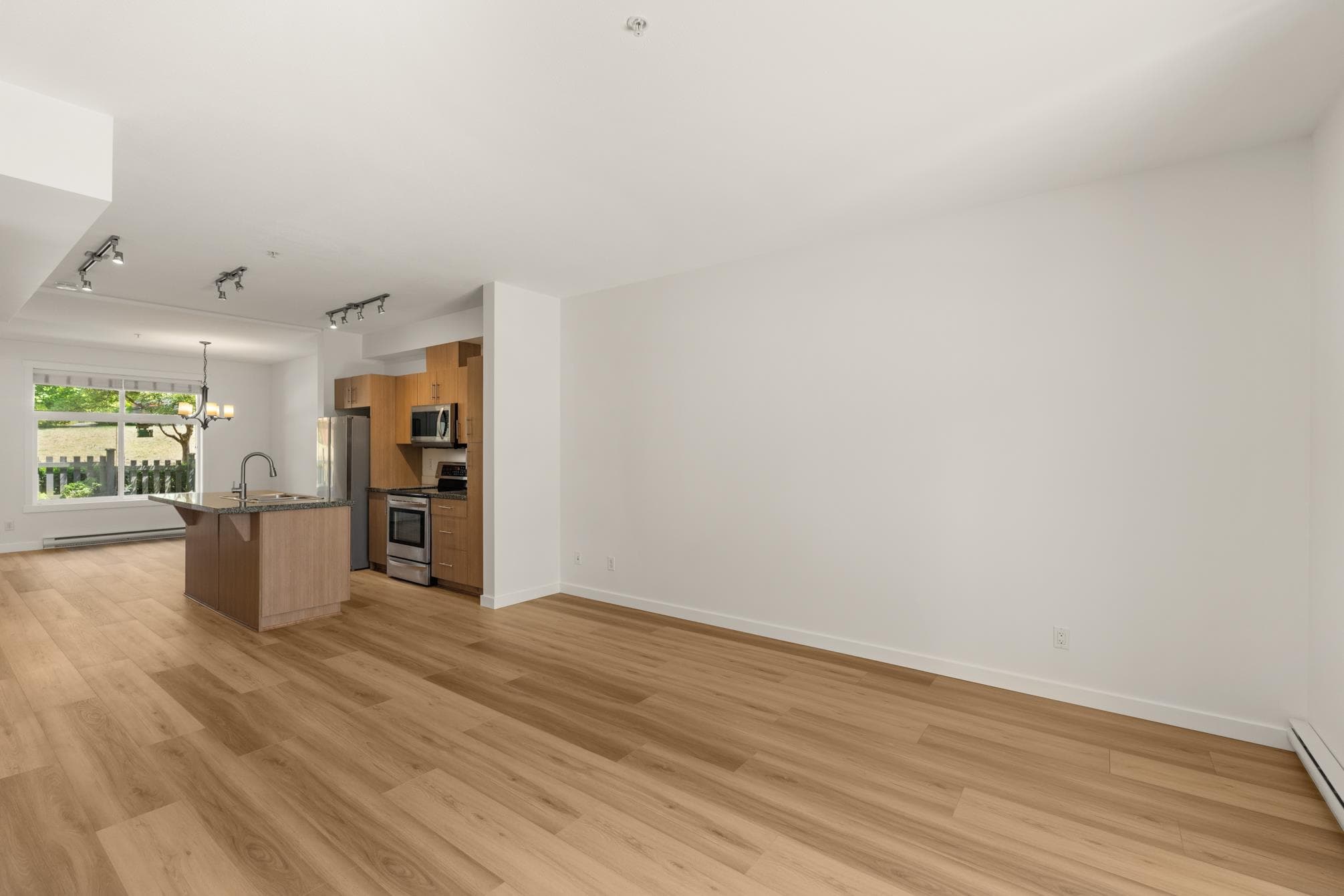 16 - 13819 232 Street, Maple Ridge, V4R 0C7 — photo 3