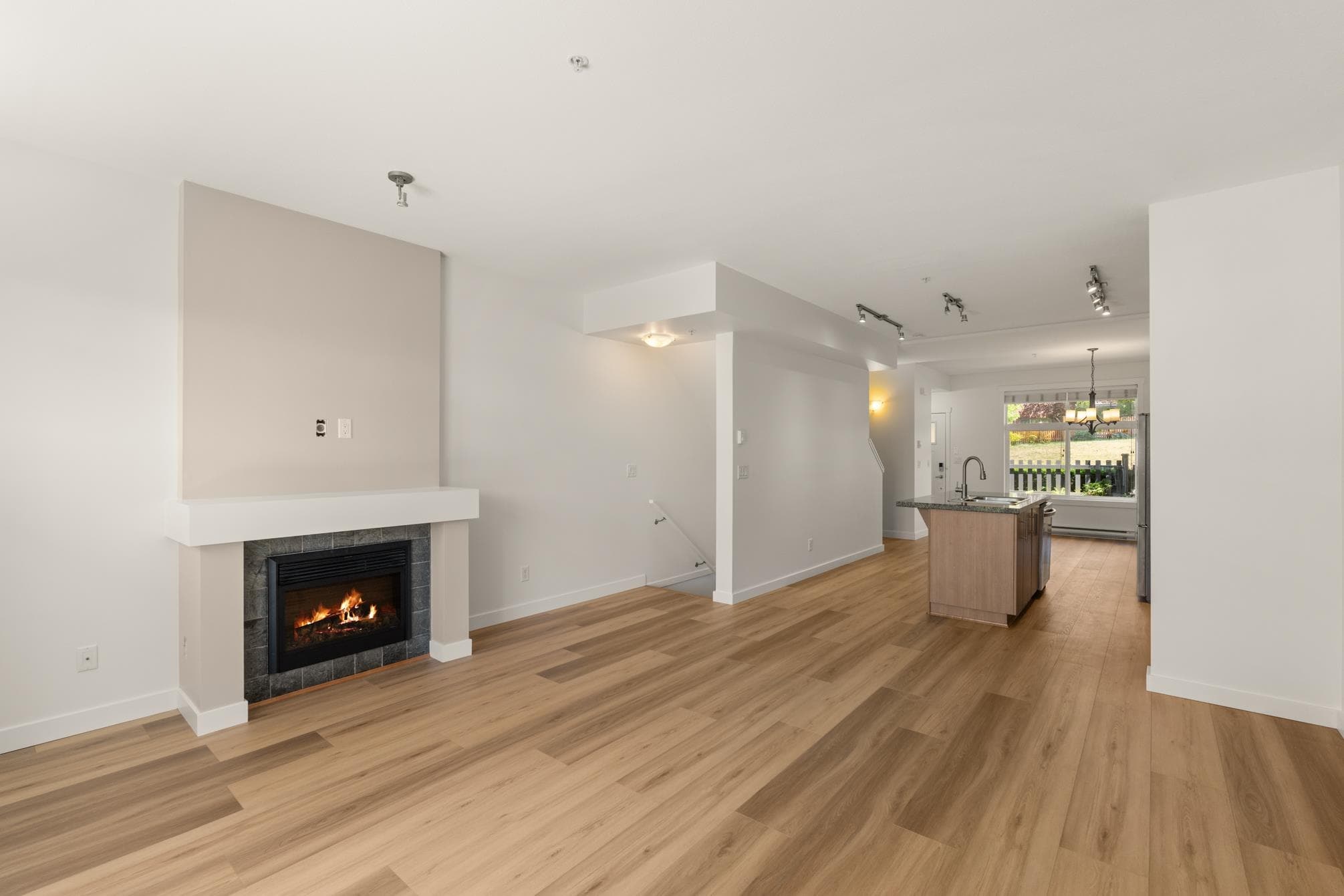 16 - 13819 232 Street, Maple Ridge, V4R 0C7 — photo 5