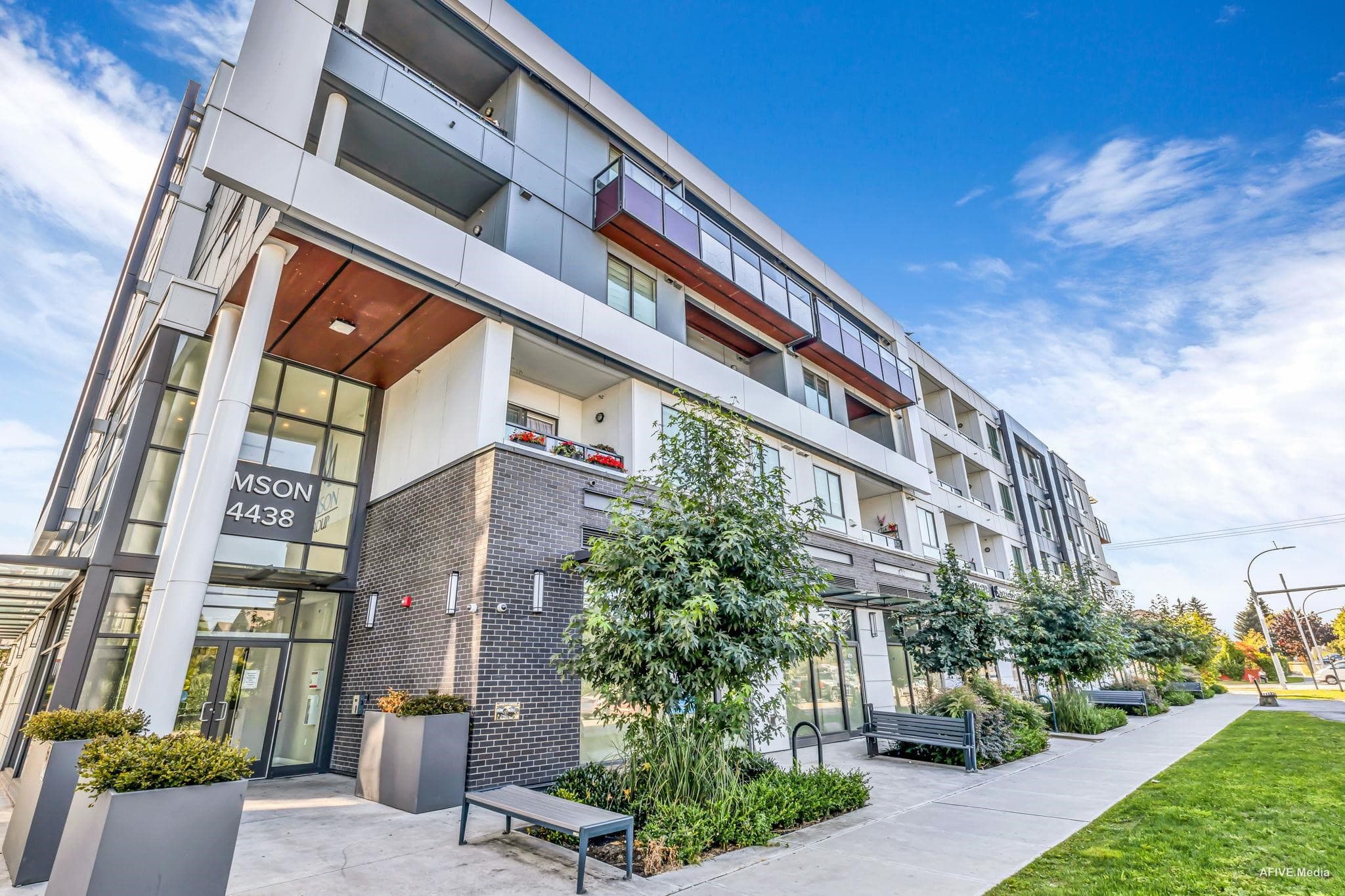 B208 - 14438 72 Avenue, Surrey
