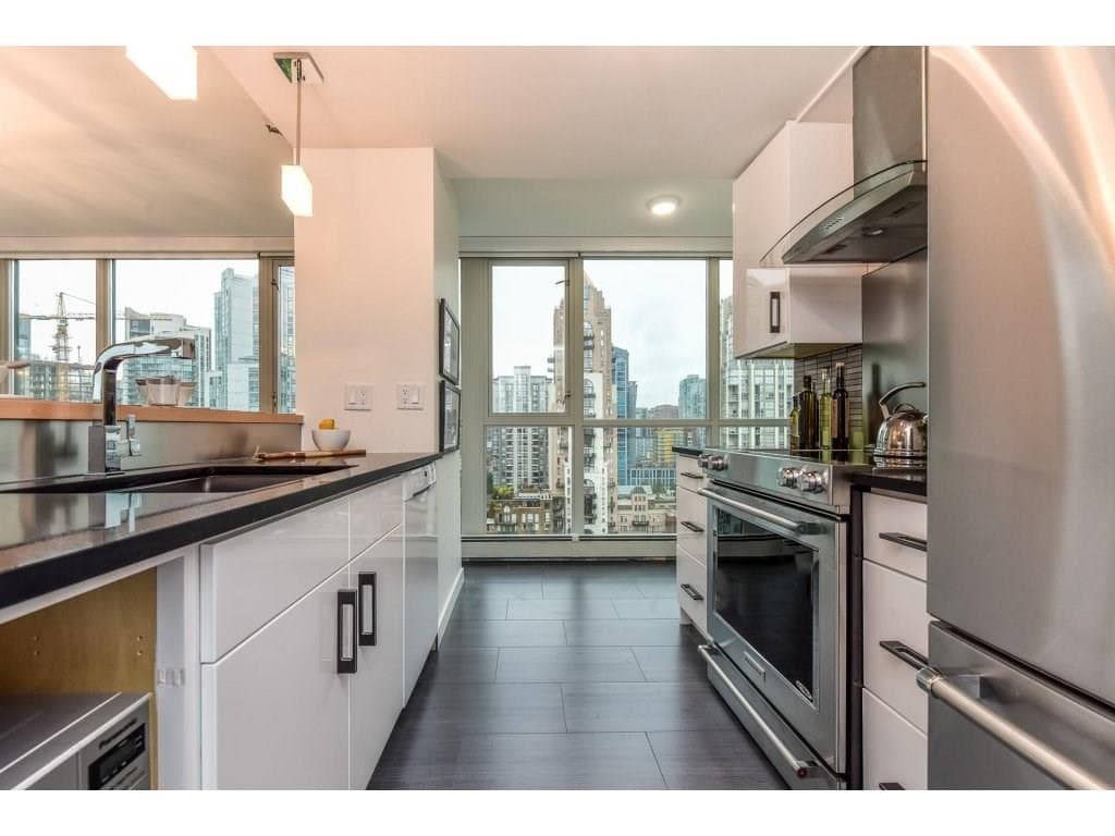 1901 - 289 Drake Street, Vancouver, V6B 5Z5 — photo 5