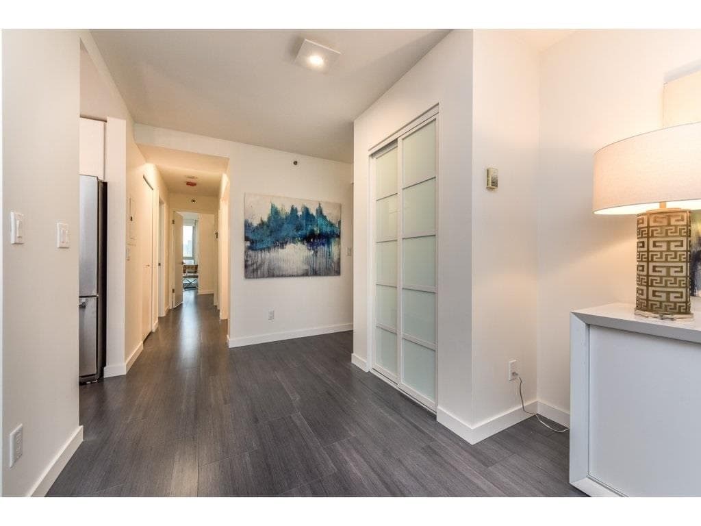 1901 - 289 Drake Street, Vancouver, V6B 5Z5 — photo 4