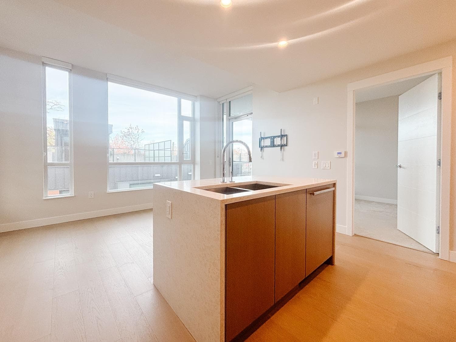 205 - 469 West King Edward Avenue, Vancouver, V5Y 2J3 — photo 4
