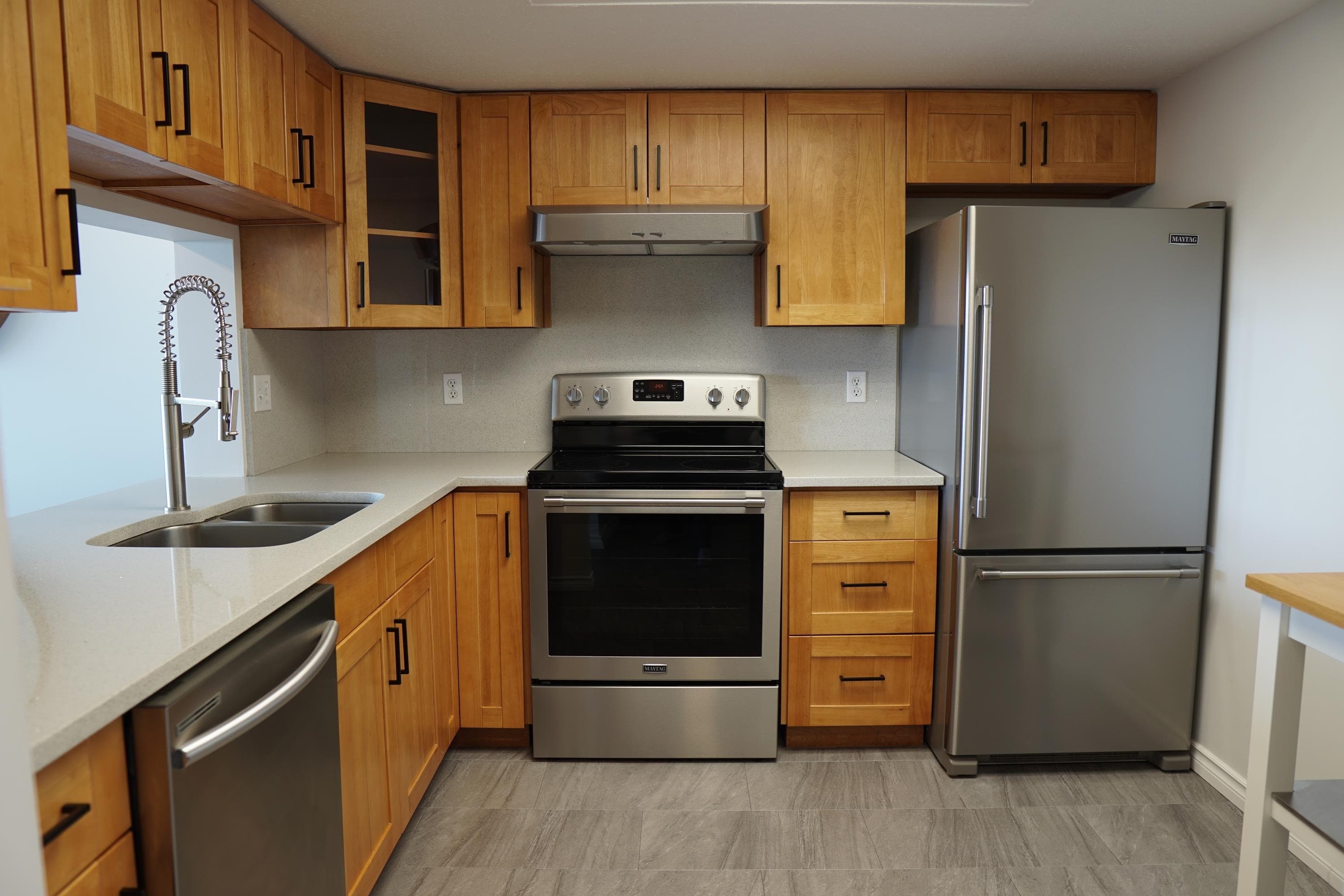 121 10th Street, New Westminster, V3M 3X7 — photo 4