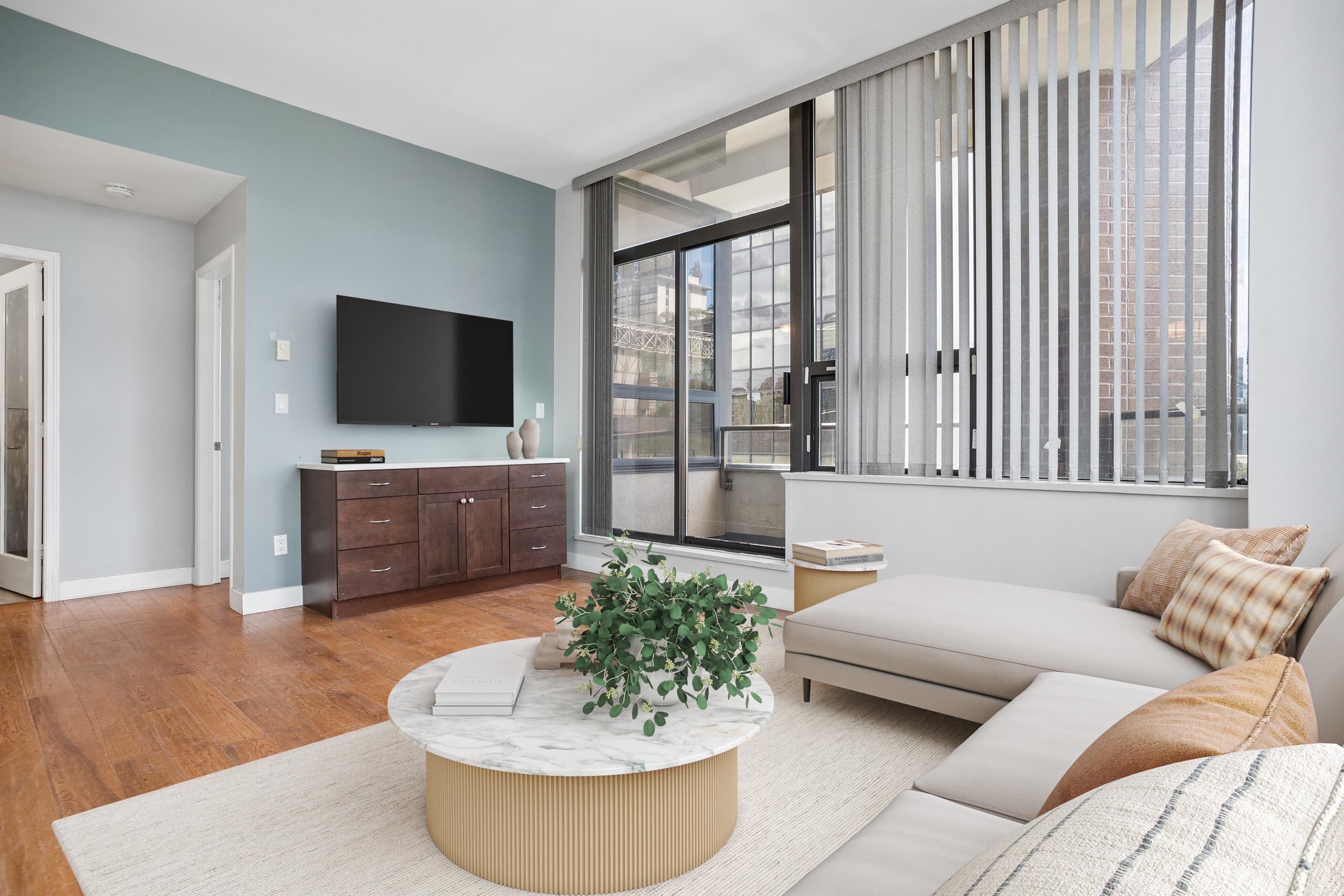 701 - 1010 Howe Street, Vancouver, V6Z 1P5 — photo 3