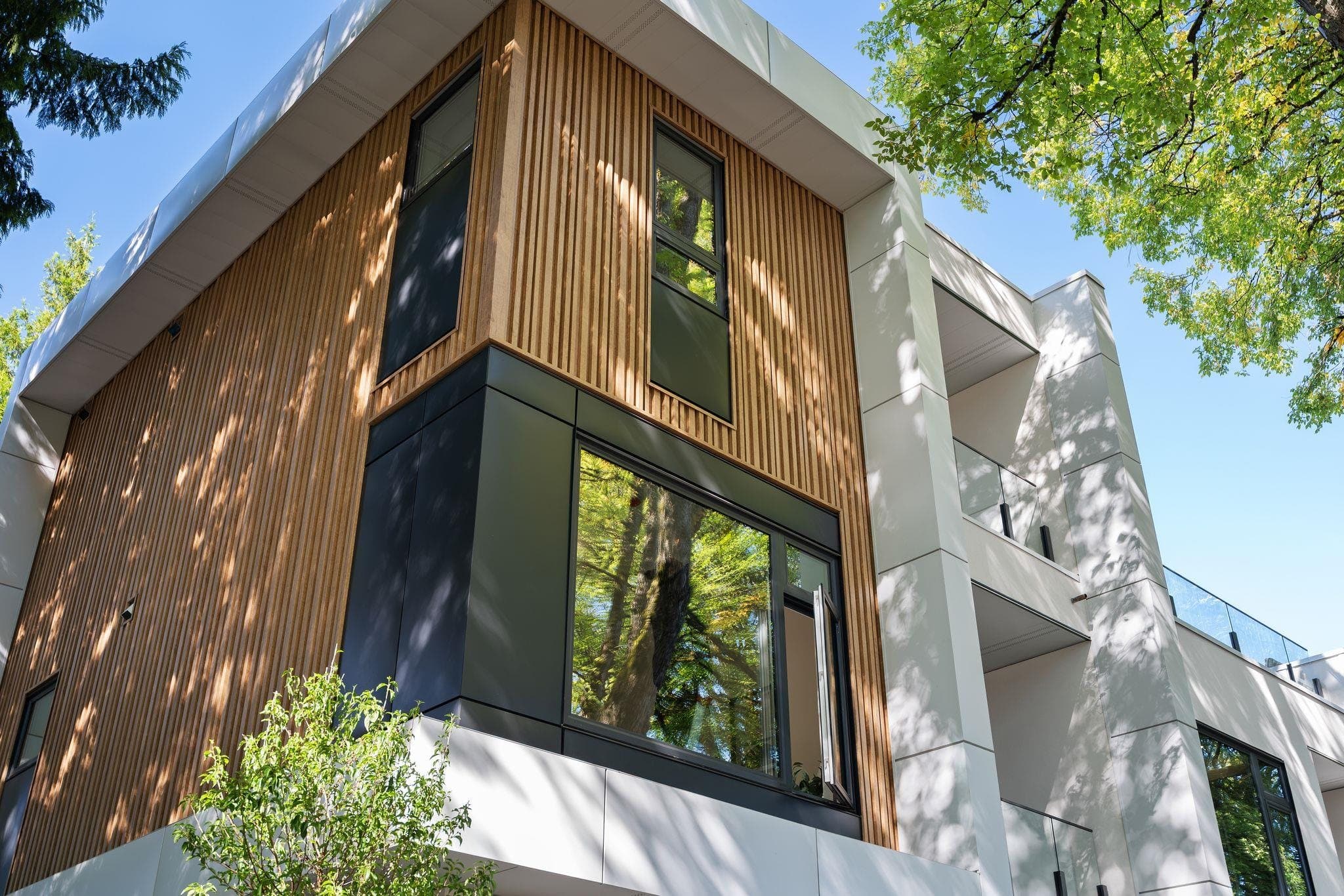 4 - 1491 Devonshire Crescent, Vancouver, V6H 2G5 — photo 2