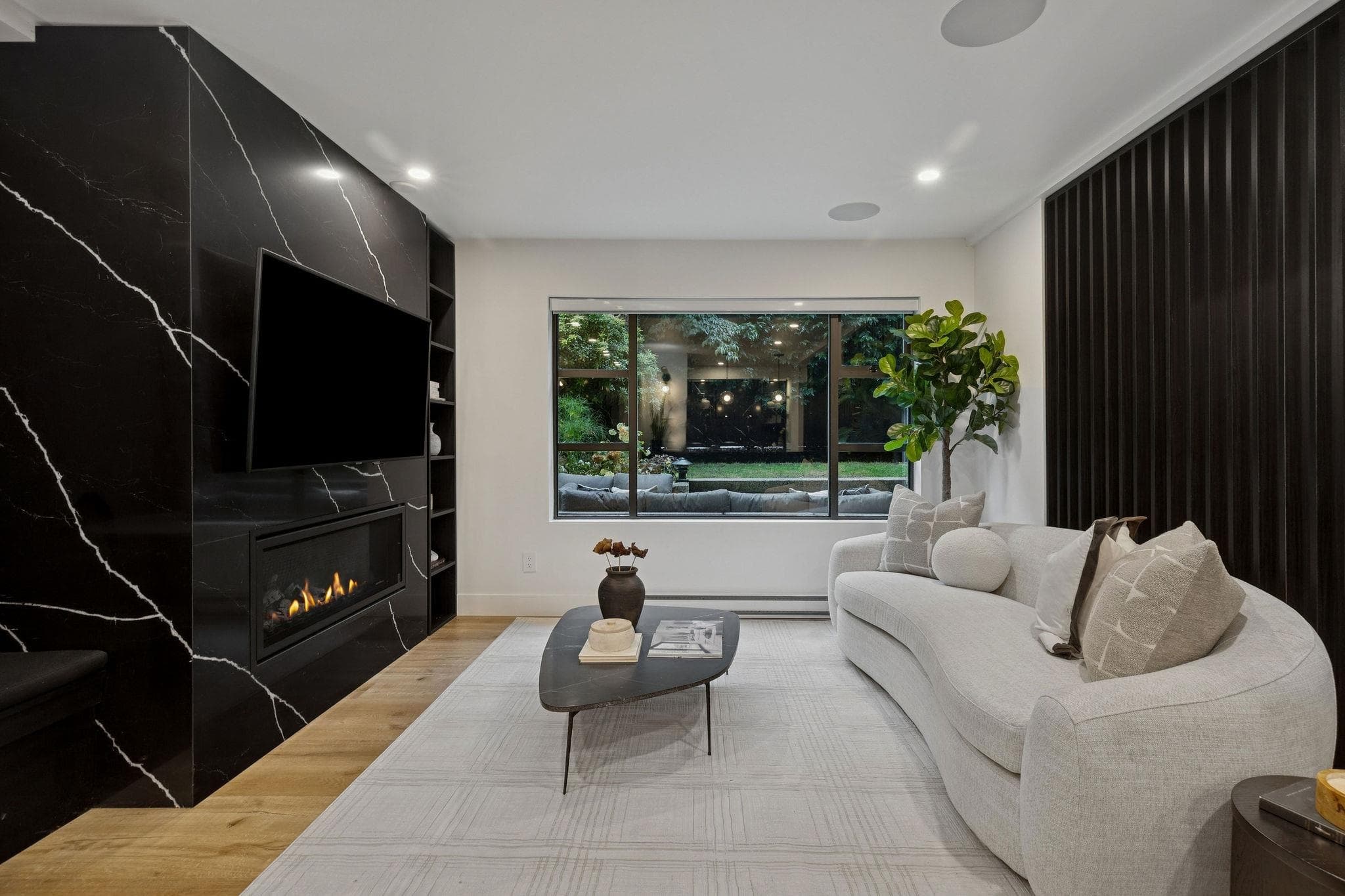 104 - 2119 Yew Street, Vancouver, V6K 3G6 — photo 4