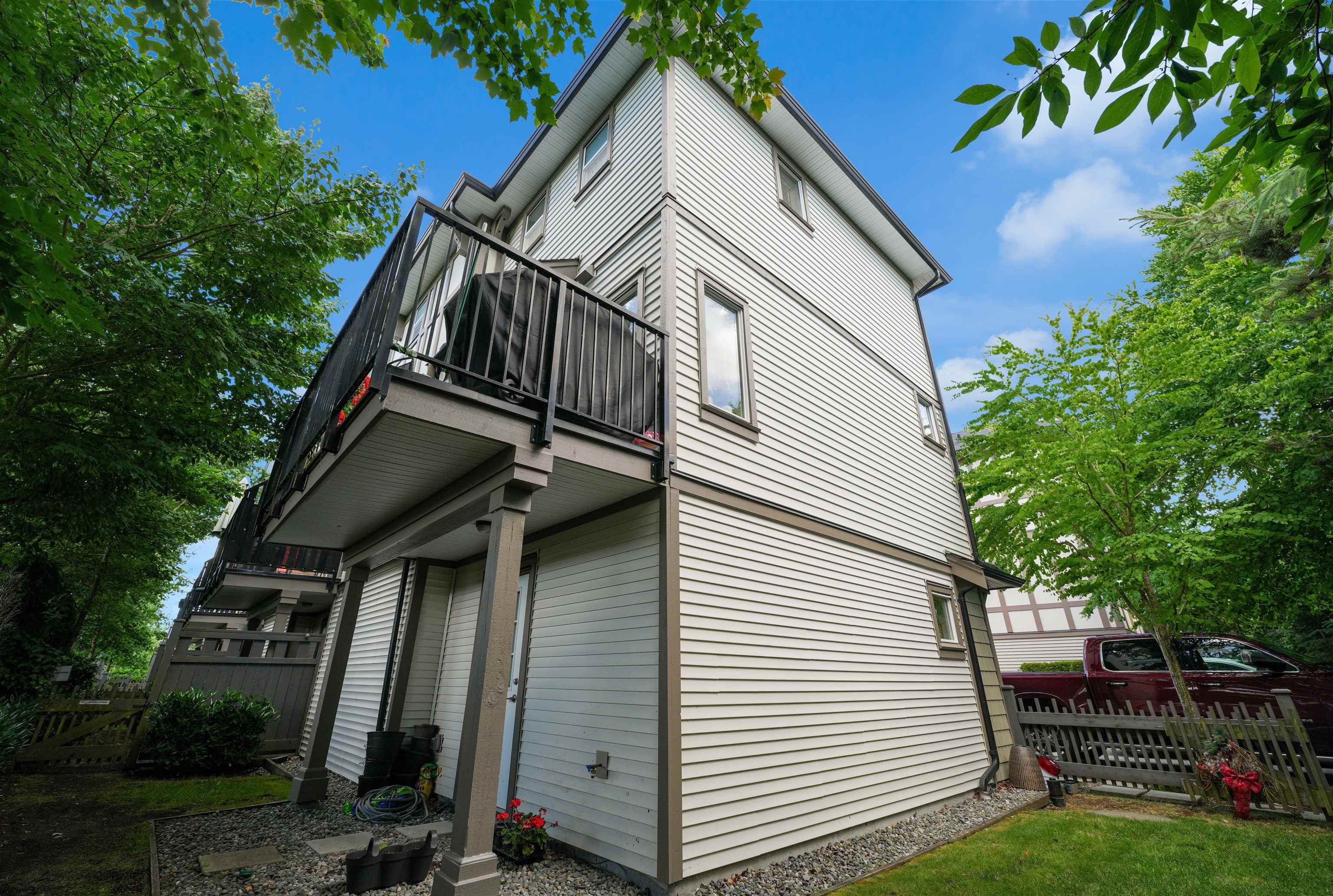 30 - 7848 209 Street, Langley, V6B 0G4 — photo 3
