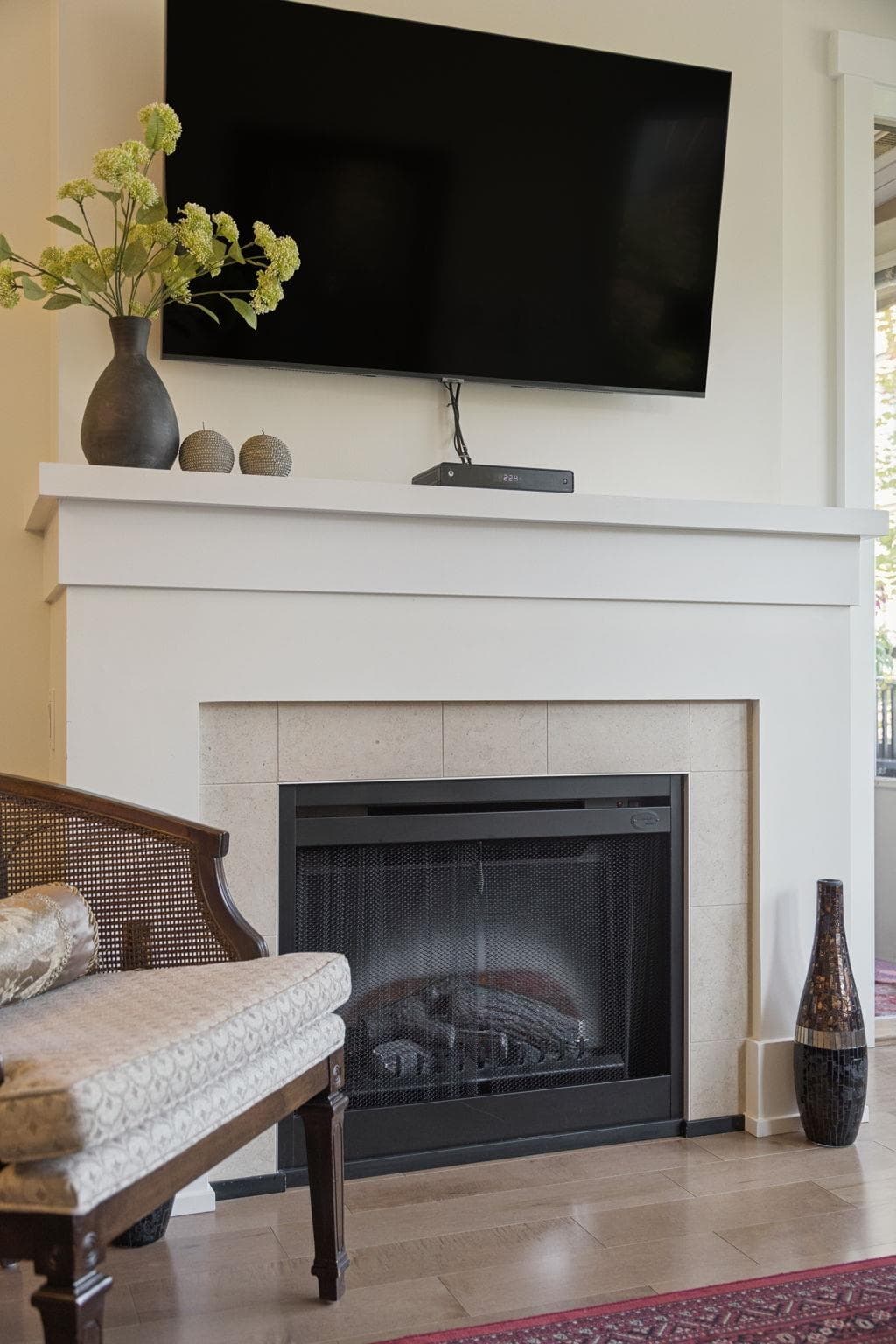 203 - 1111 E 27th Street, North Vancouver, V7J 1S3 — photo 4