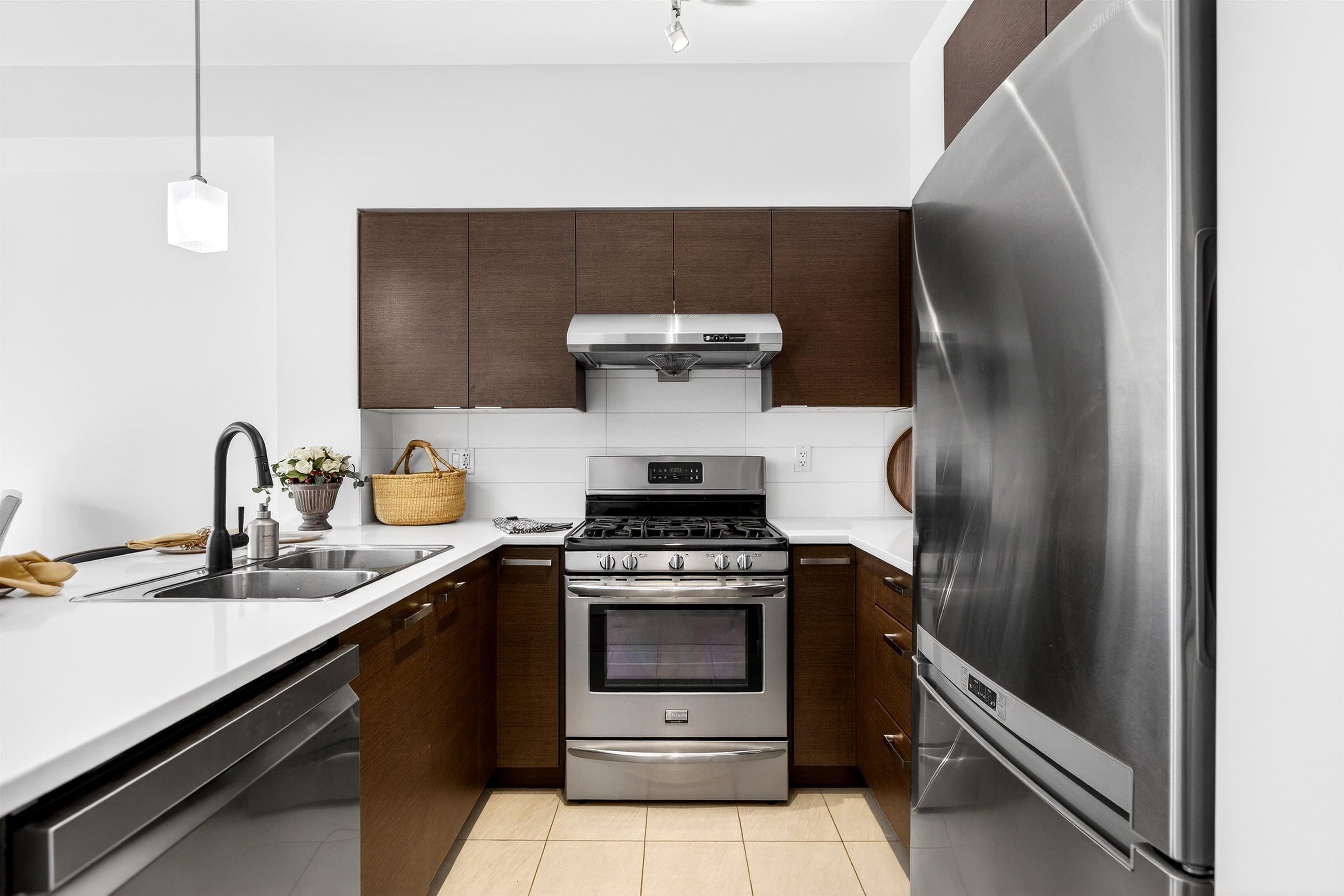 222 - 10880 No. 5 Road, Richmond, V6W 0B3 — photo 3