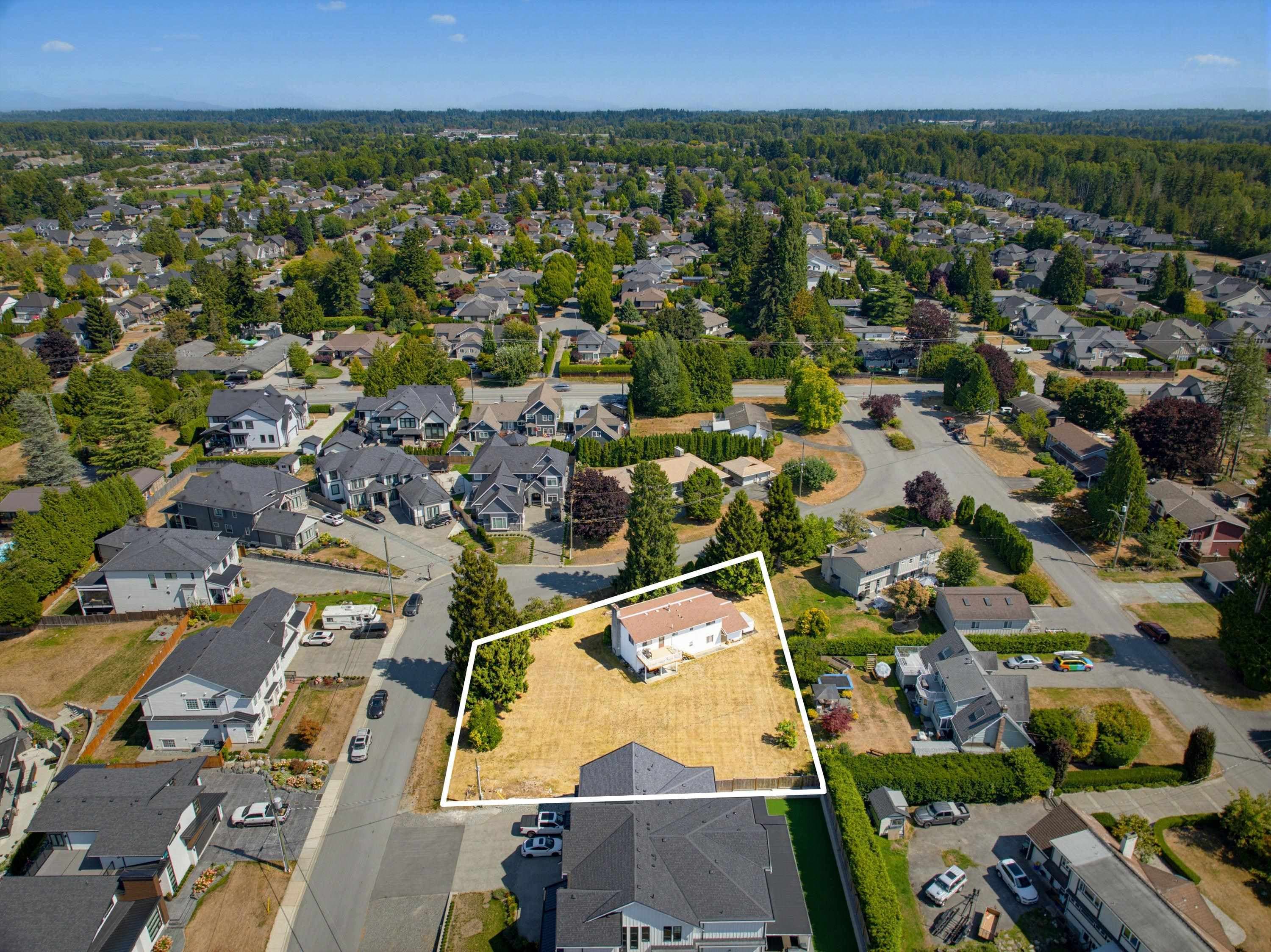 4503 Southridge Crescent, Langley, V3A 4N7 — photo 3