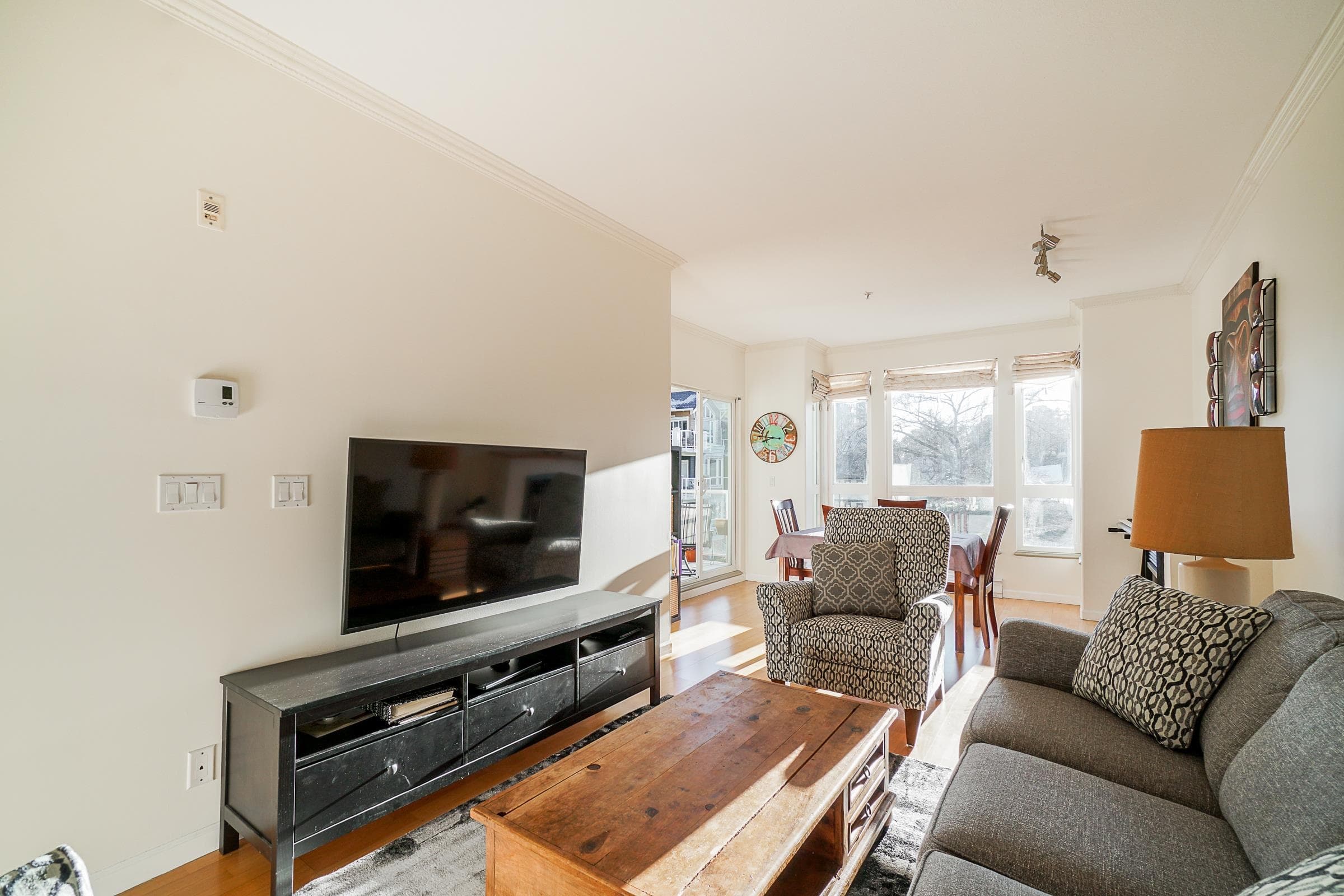 407 - 14 E Royal Avenue, New Westminster, V3L 5W5 — photo 5