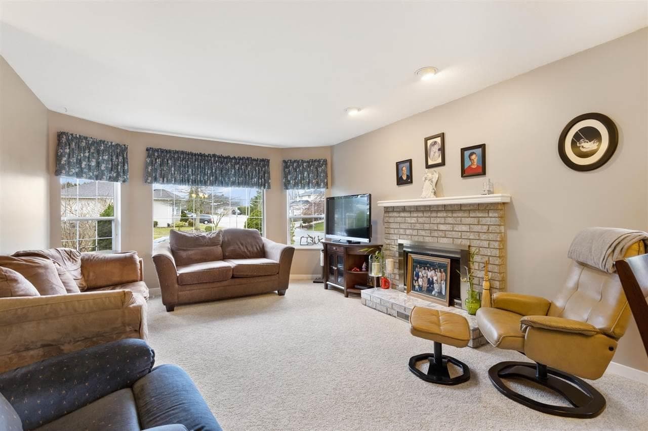 32066 Sorrento Avenue, Abbotsford, V2T 5B7 — photo 4