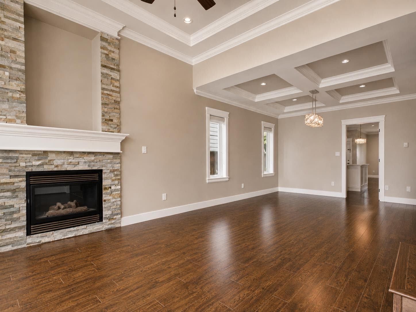 7553 Newcombe Street, Burnaby, V3N 3V7 — photo 4
